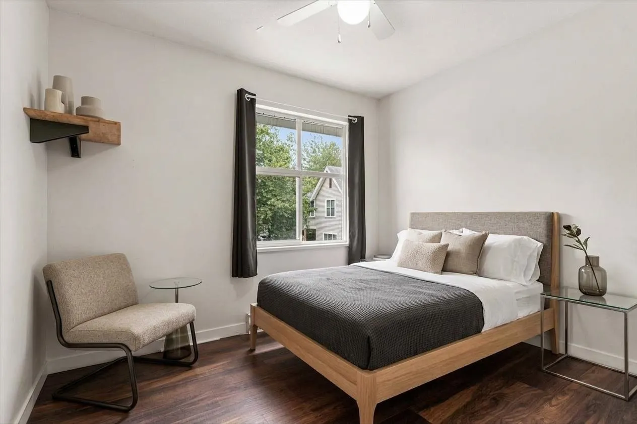 2450 Hawthorne Avenue #51