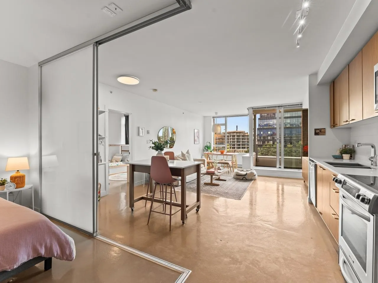 221 Union Street #715