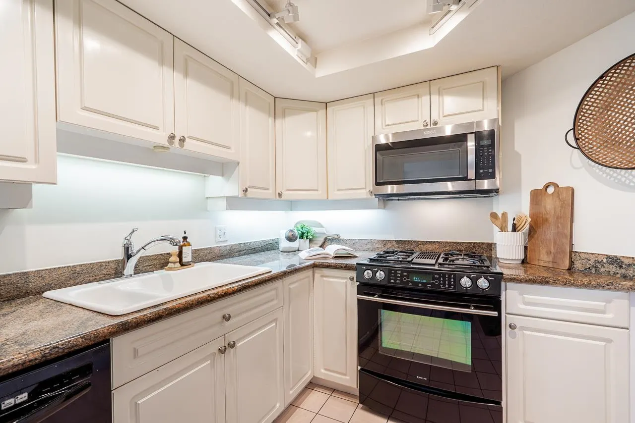 2243 Bellevue Avenue #1