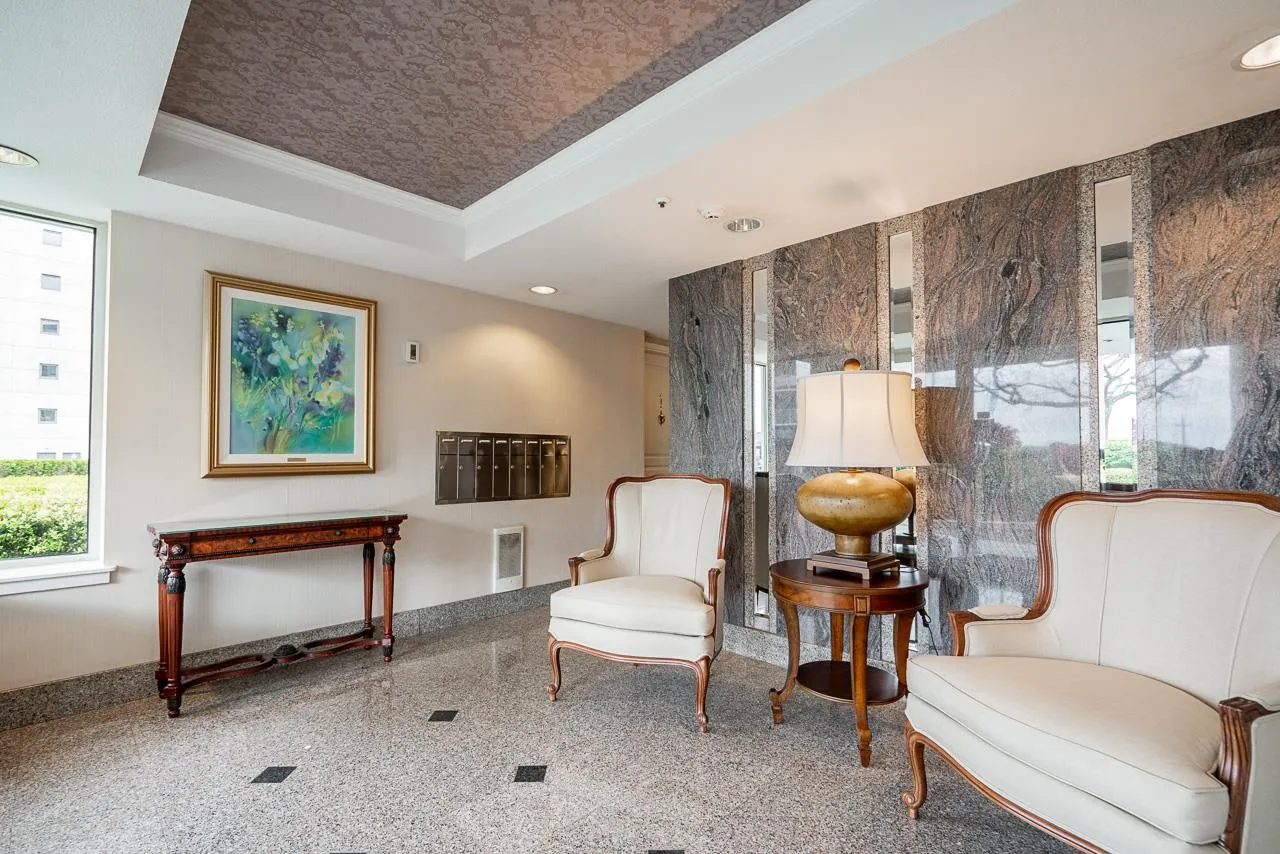 2243 Bellevue Avenue #1