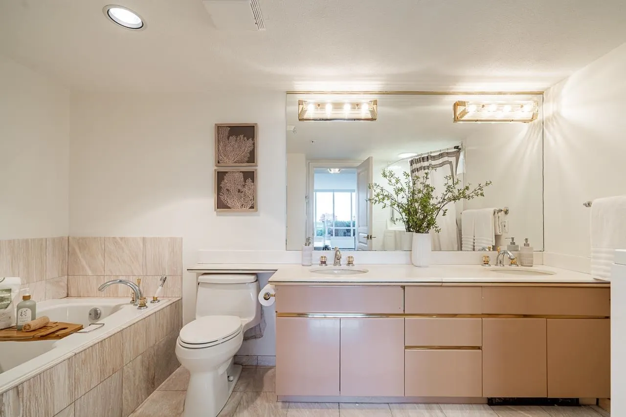2243 Bellevue Avenue #1