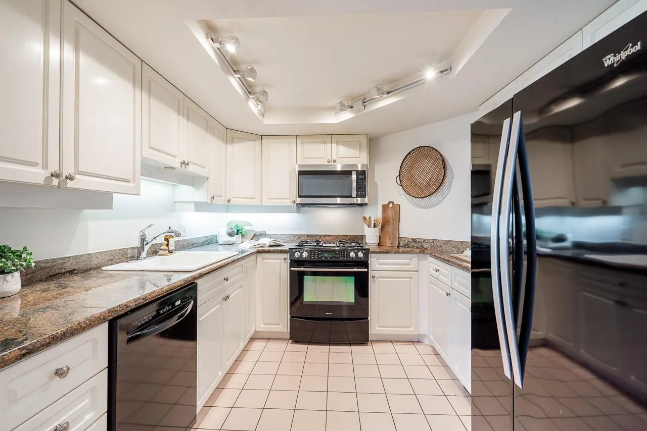 2243 Bellevue Avenue #1