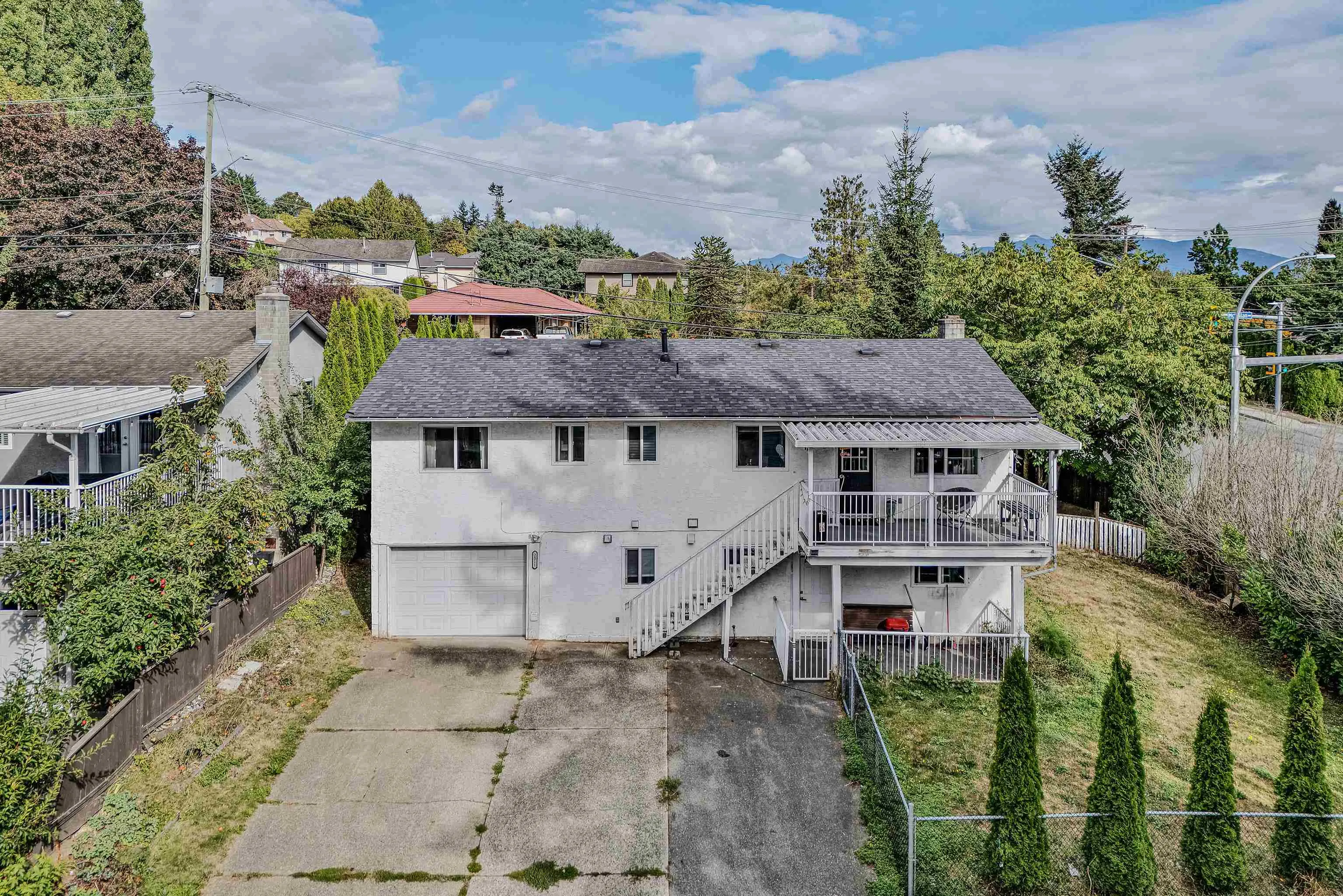 2011 Mcmillan Road