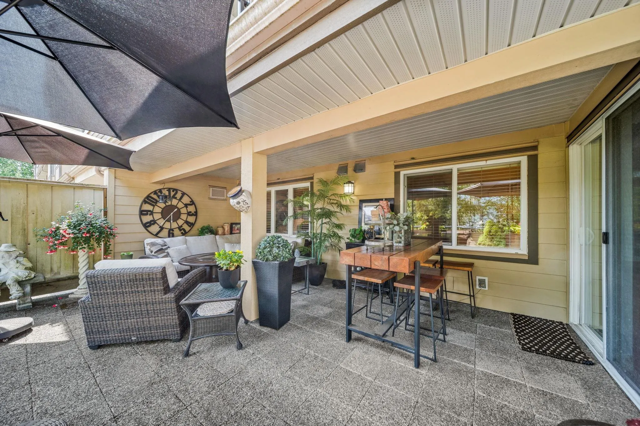 160 Shoreline Circle #302