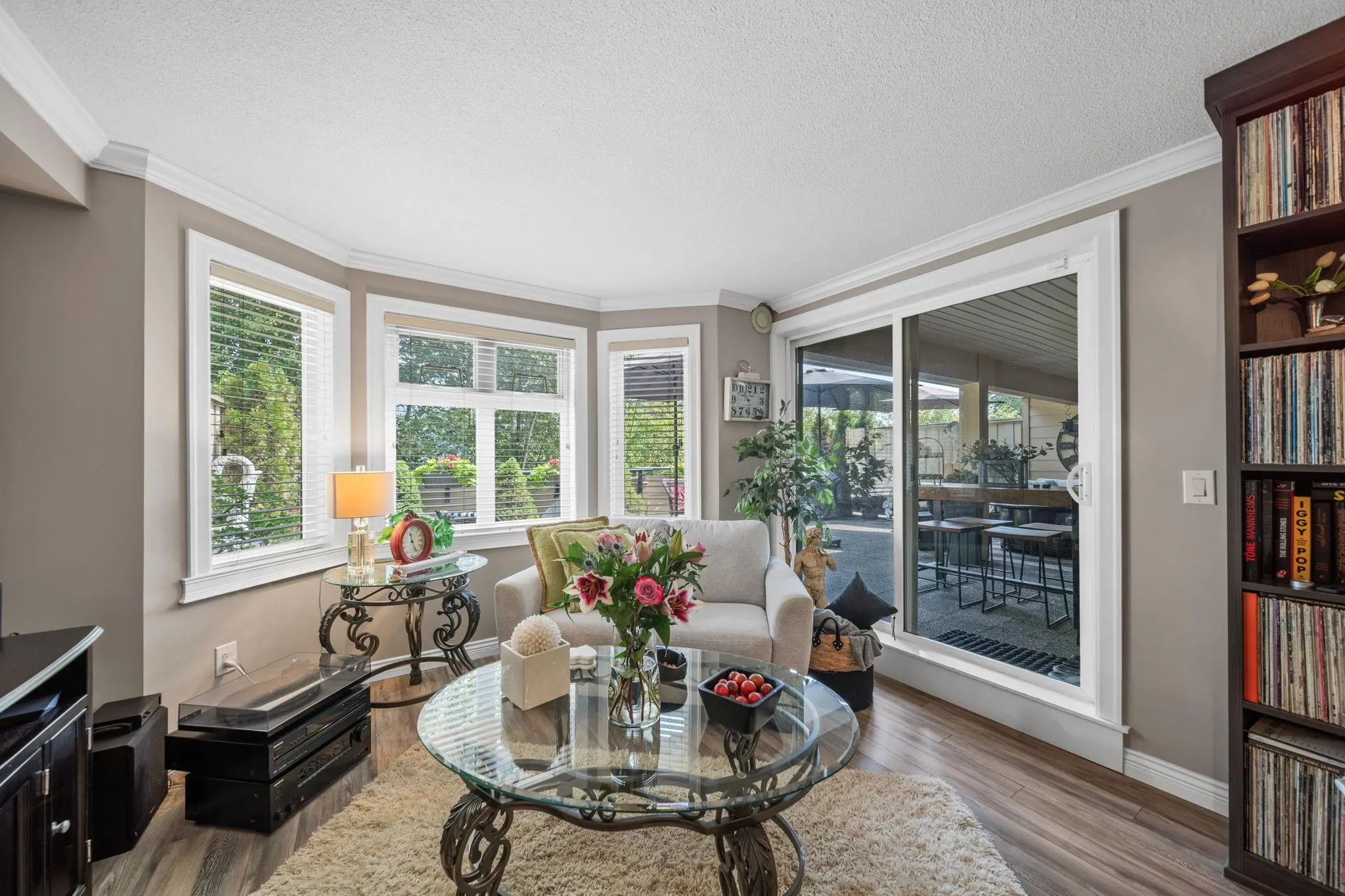 160 Shoreline Circle #302