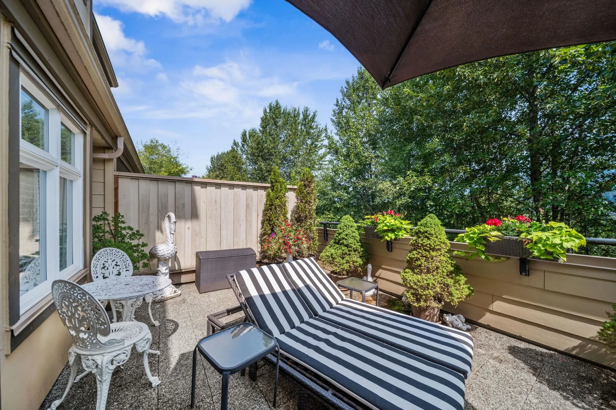 160 Shoreline Circle #302