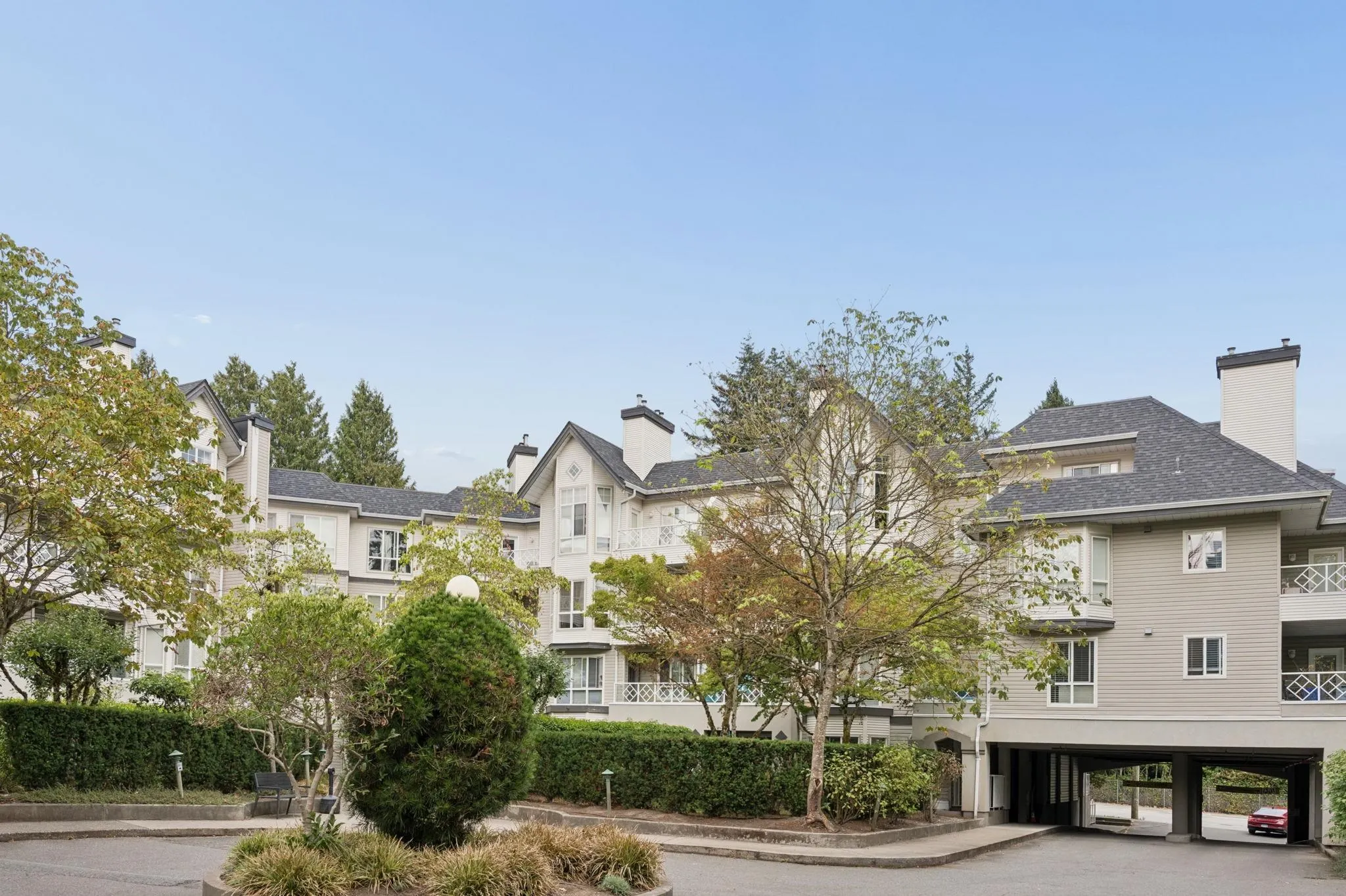 9979 140 Street #322