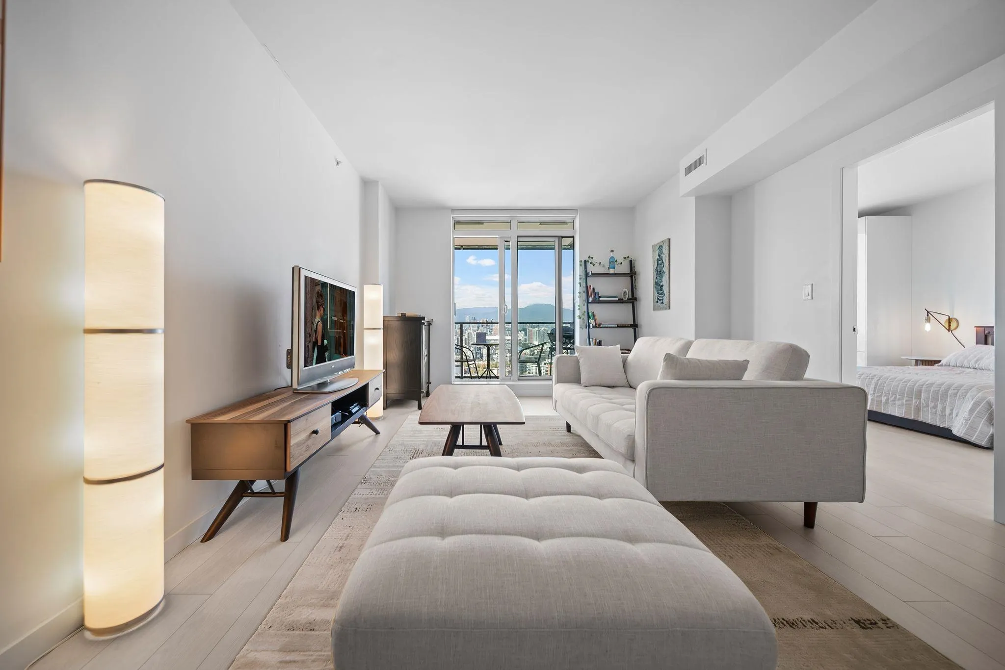 285 E 10th Avenue #1911