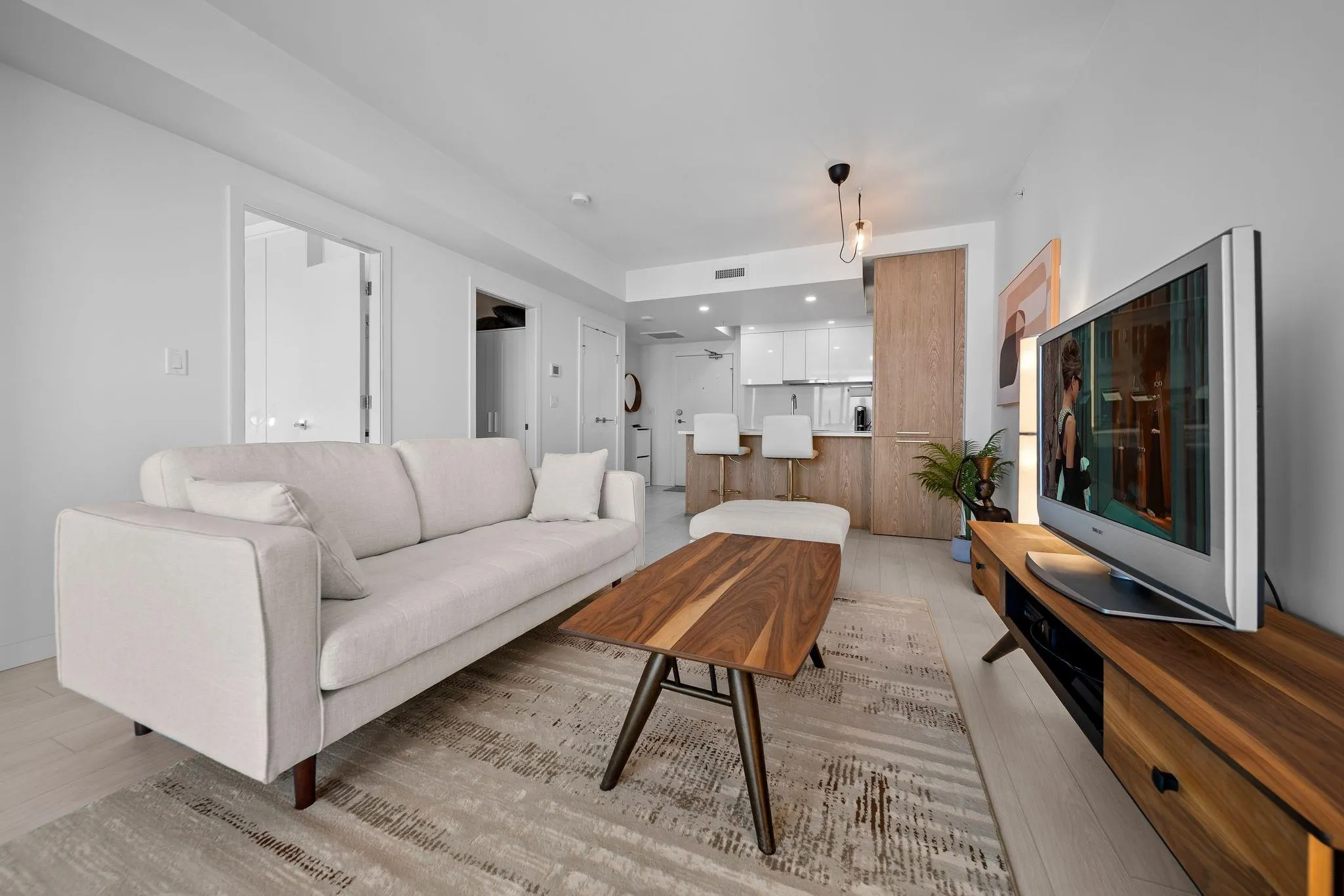285 E 10th Avenue #1911