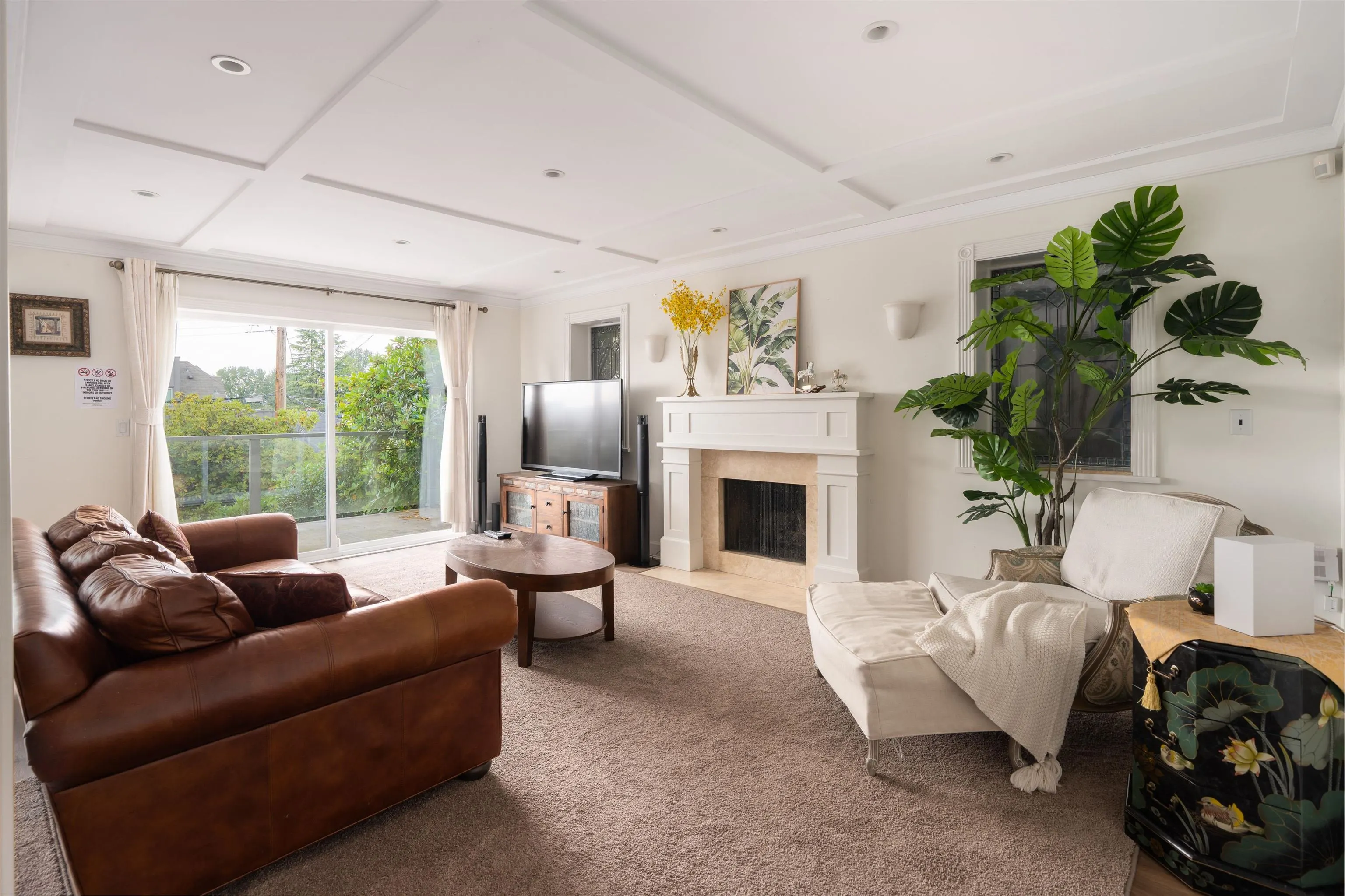 4333 Locarno Crescent