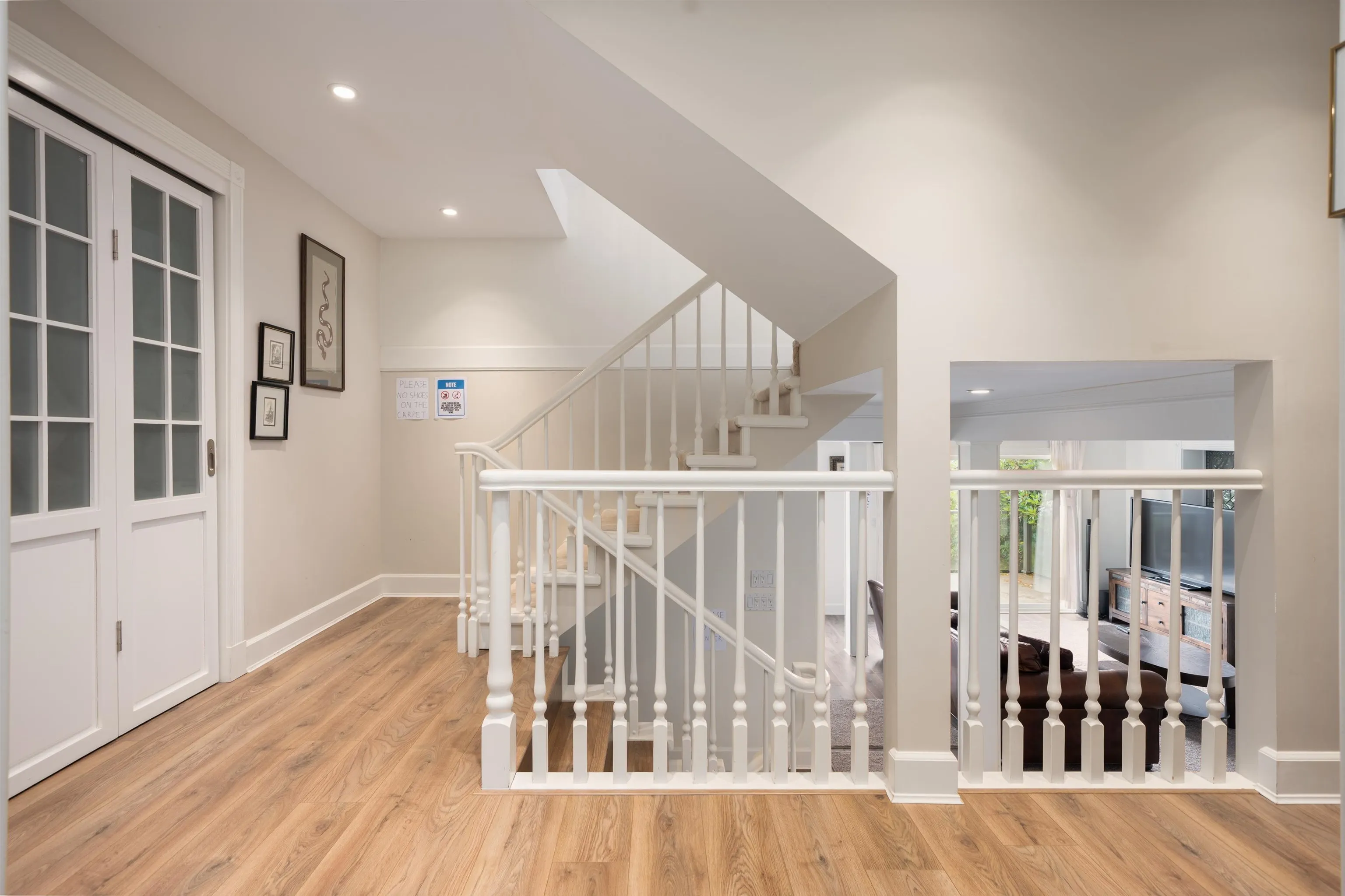 4333 Locarno Crescent