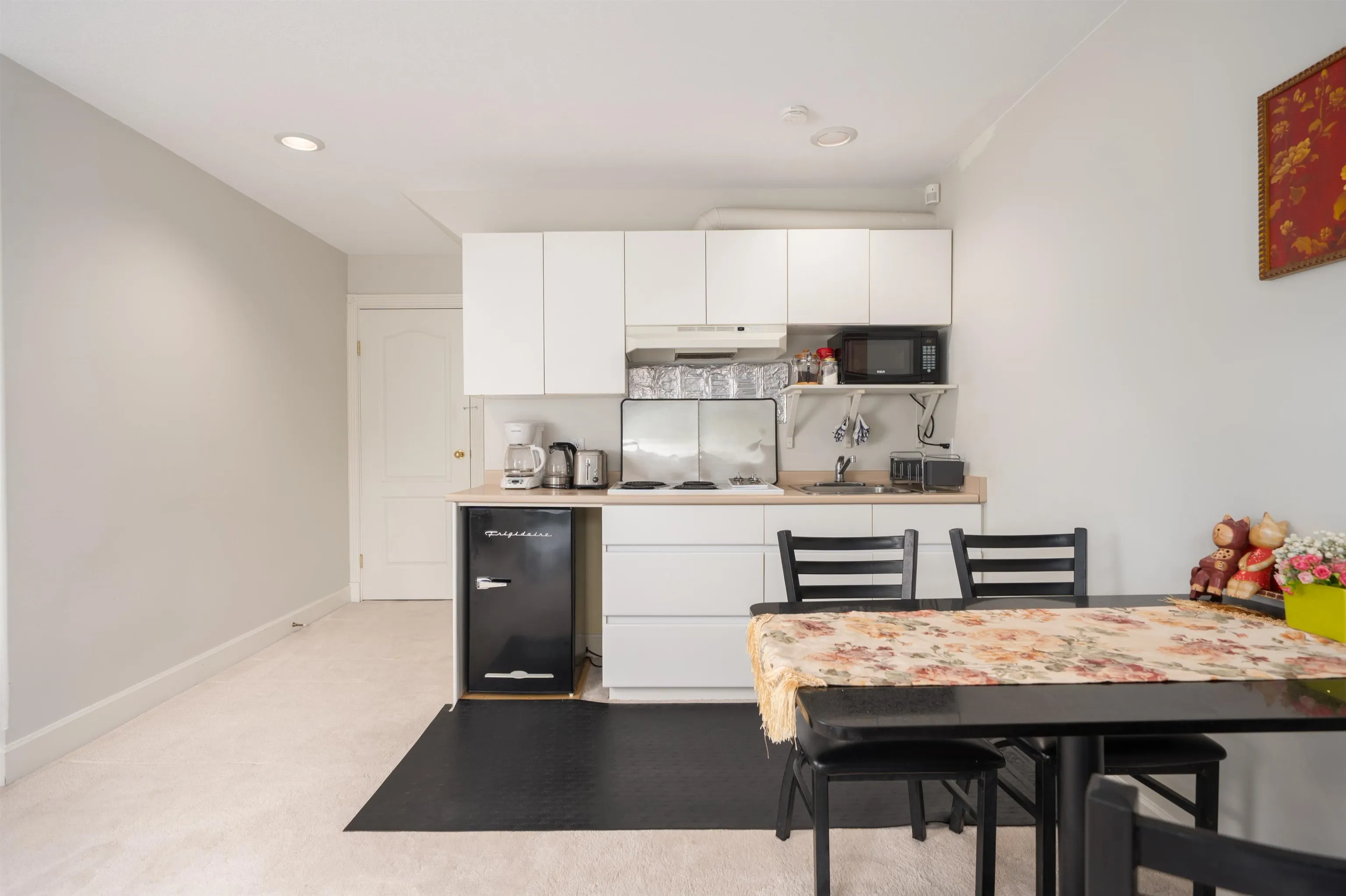 4333 Locarno Crescent