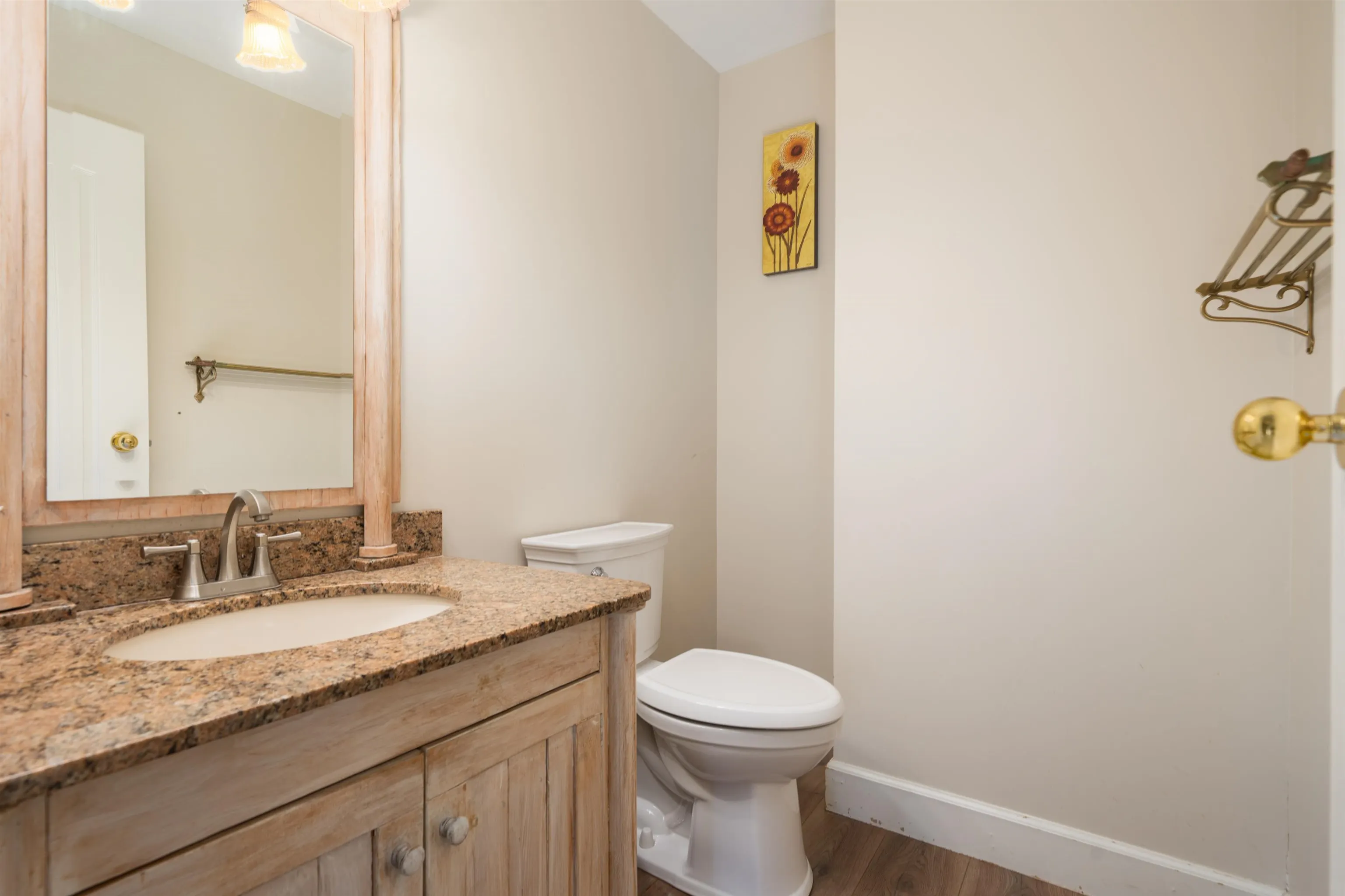 4333 Locarno Crescent