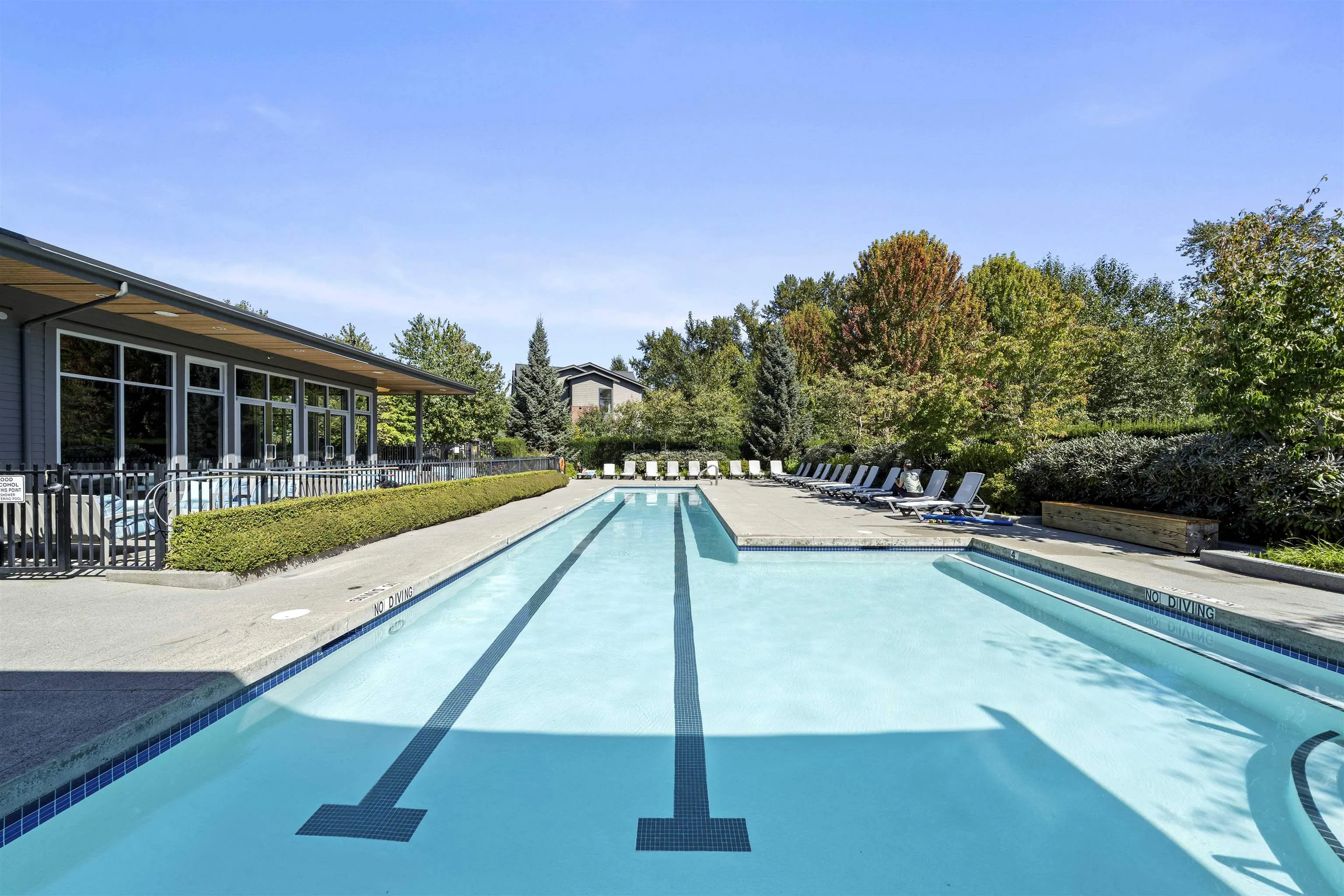 550 Seaborne Place #416