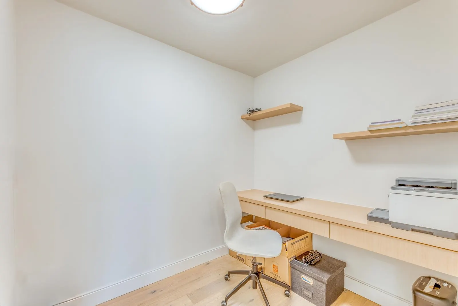 588 Broughton Street #1001