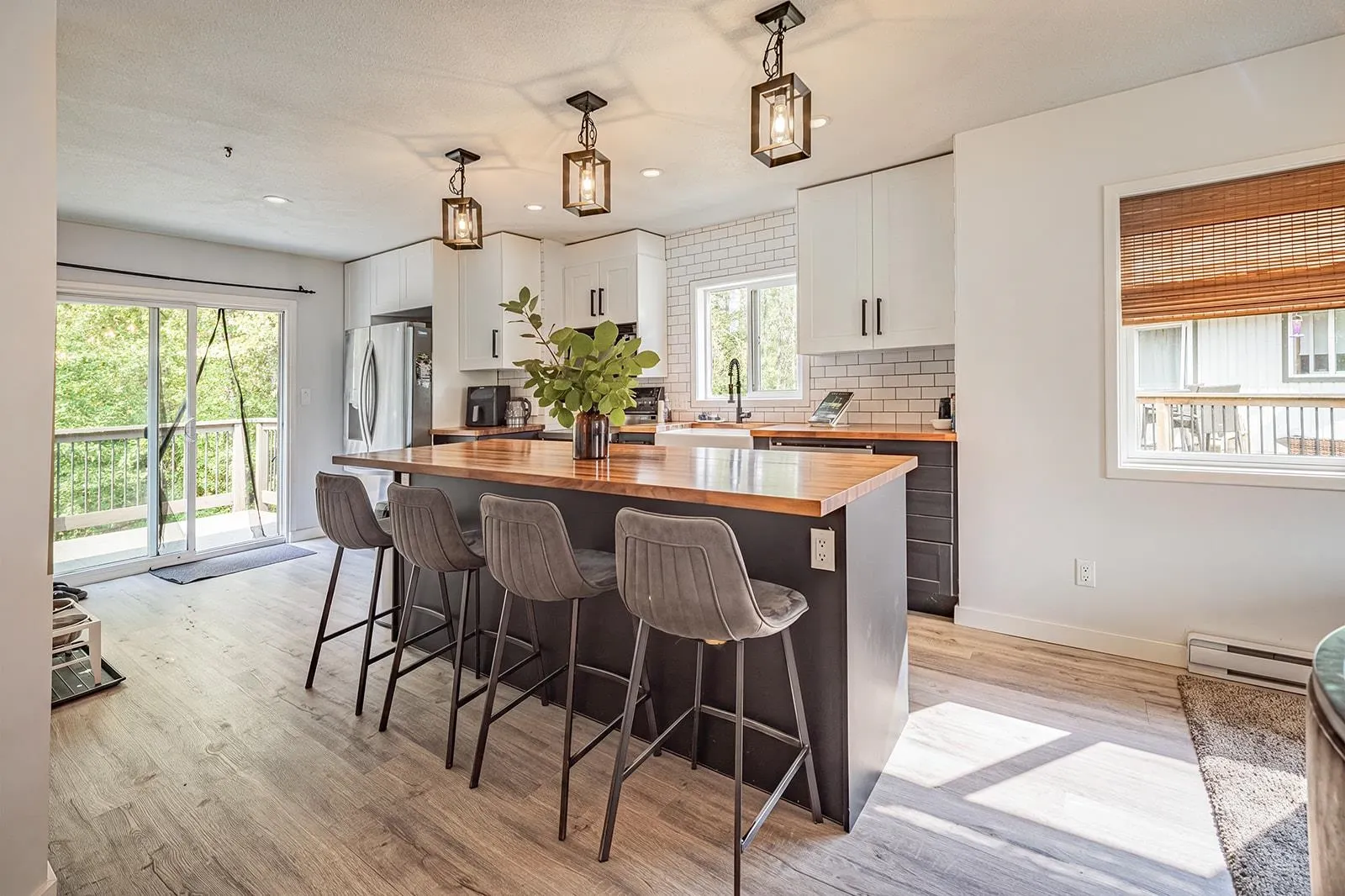7467 Prospect Street #9