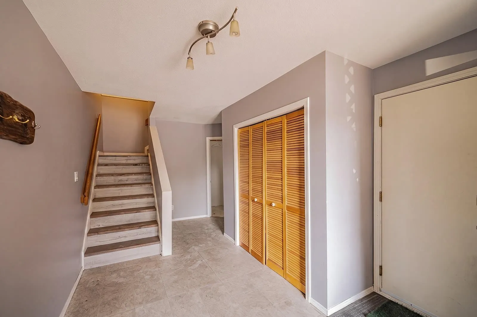 7467 Prospect Street #9