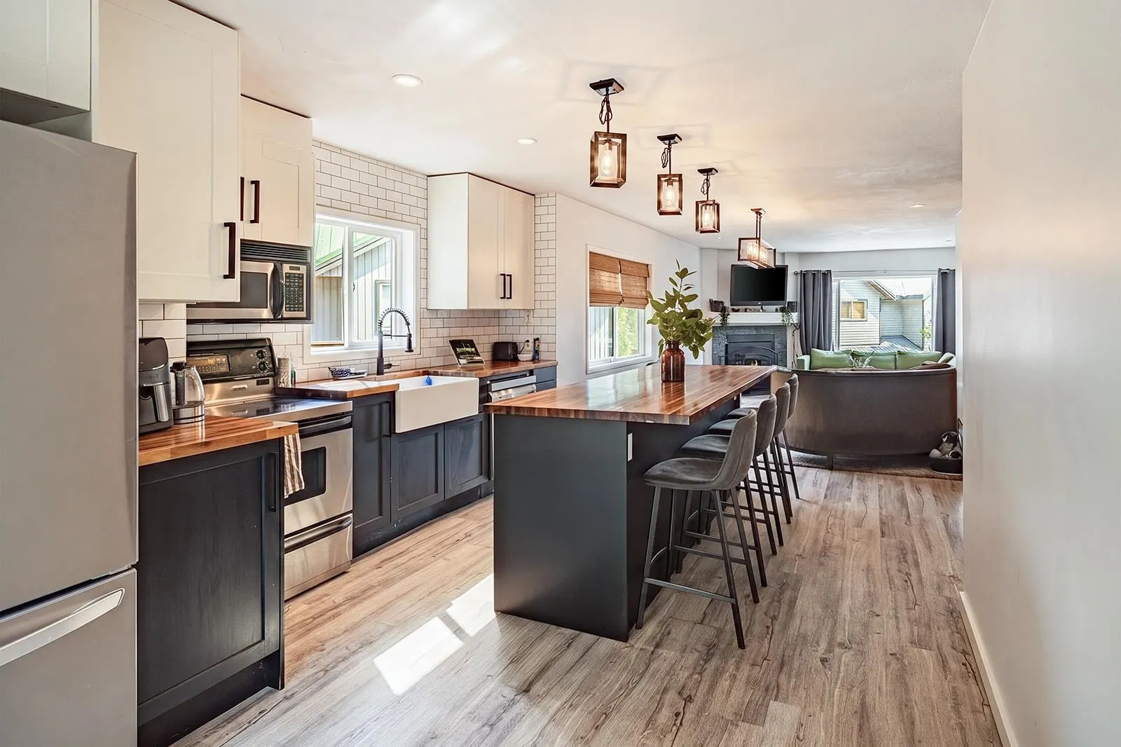 7467 Prospect Street #9