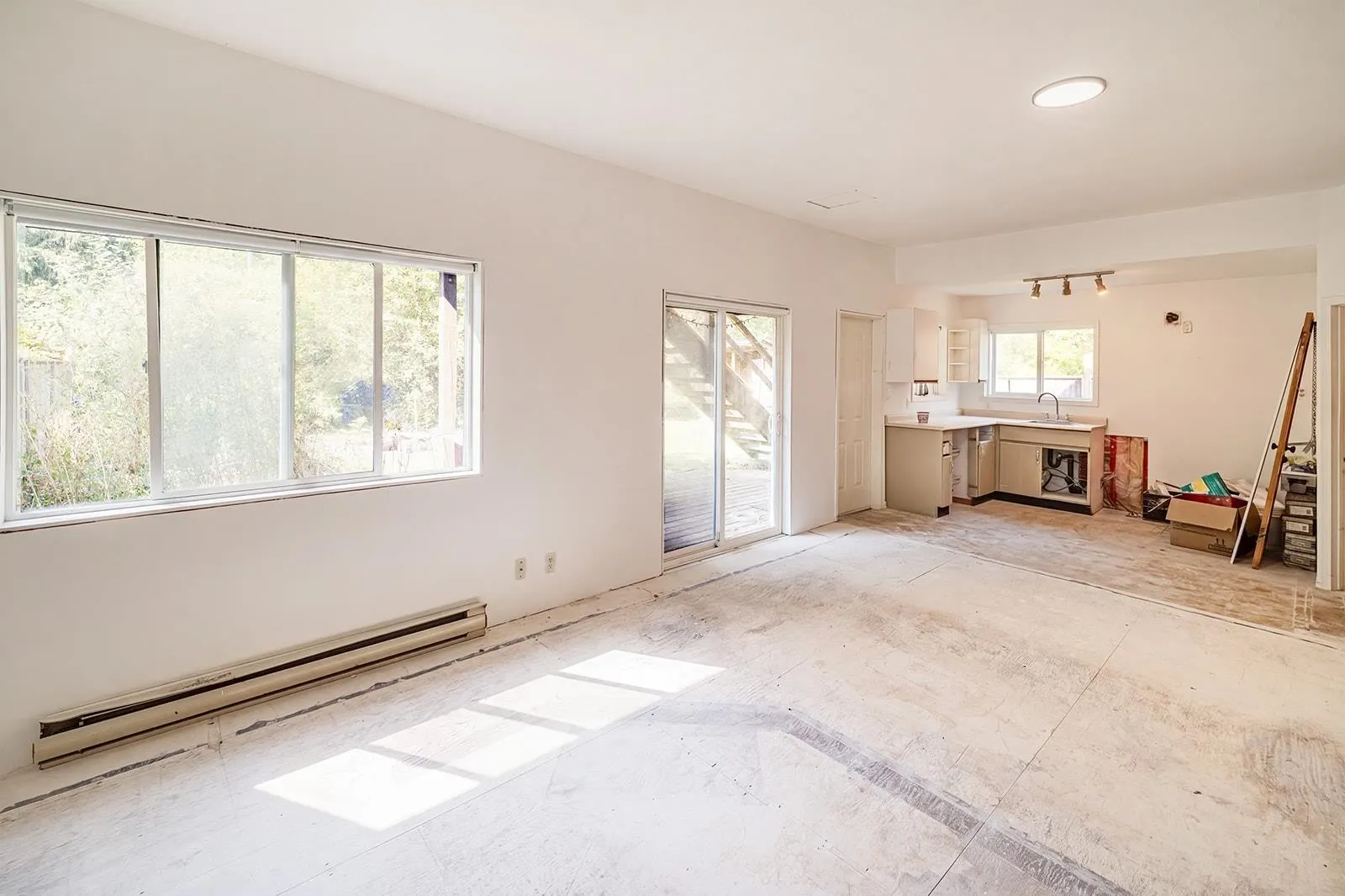 7467 Prospect Street #9