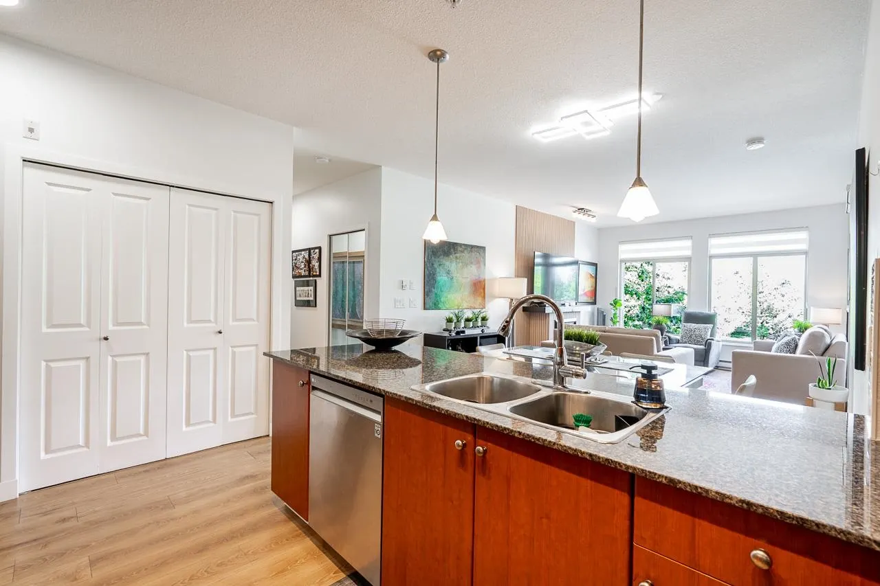 10180 153 Street #315
