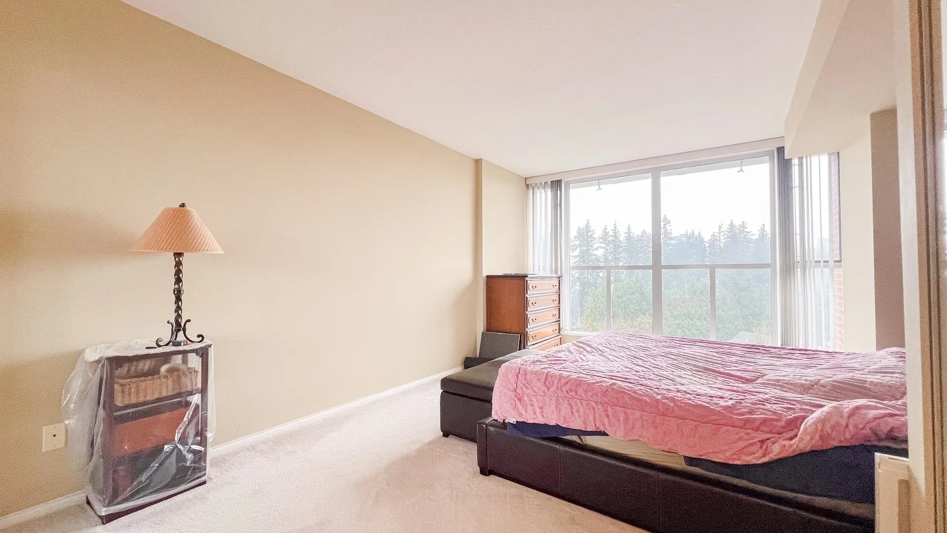 5615 Hampton Place #901