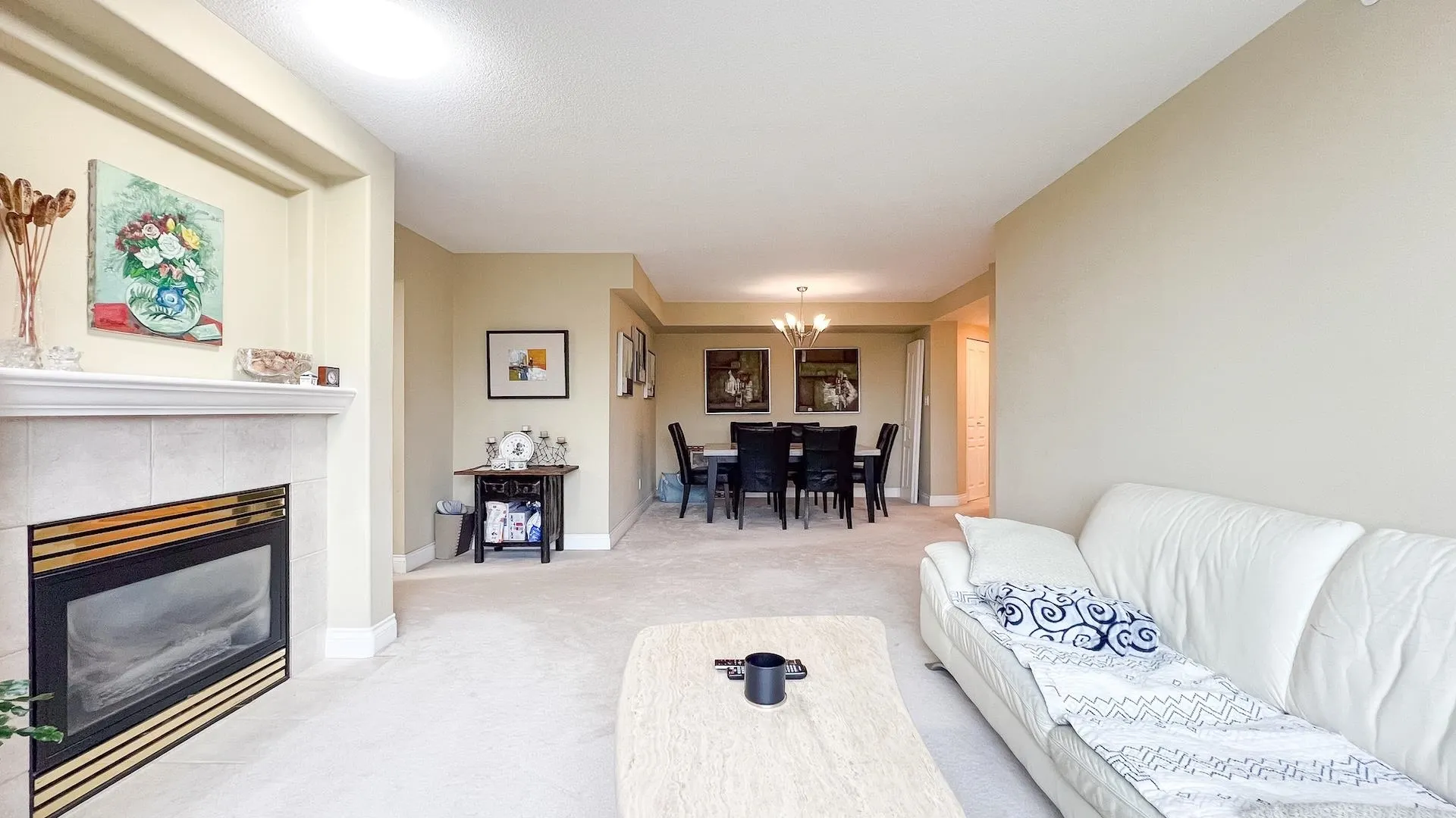 5615 Hampton Place #901