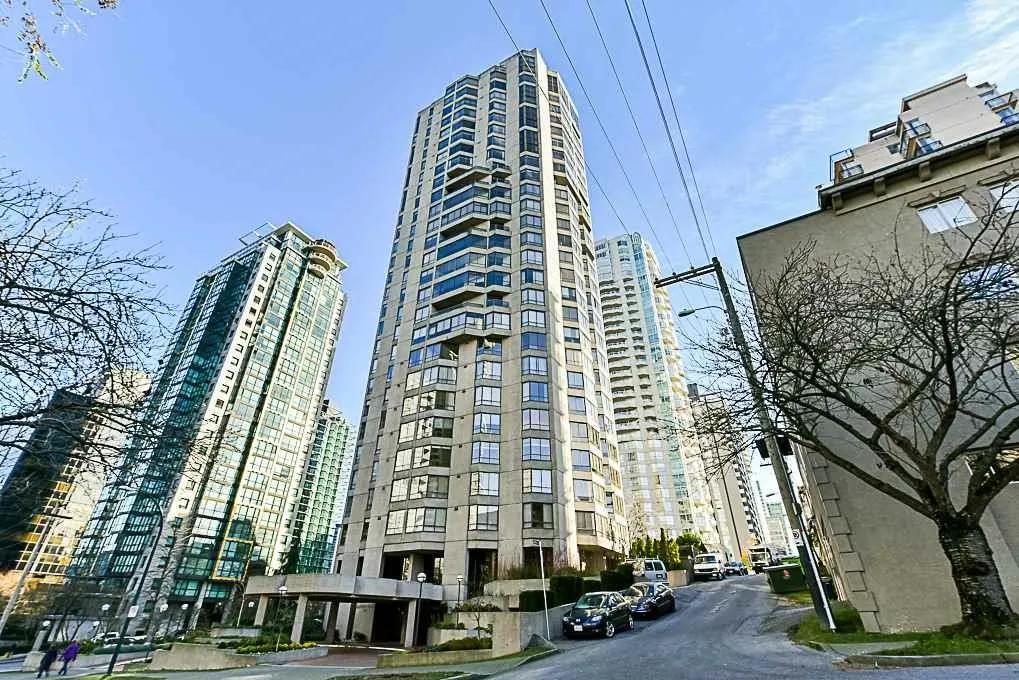 738 Broughton Street #501