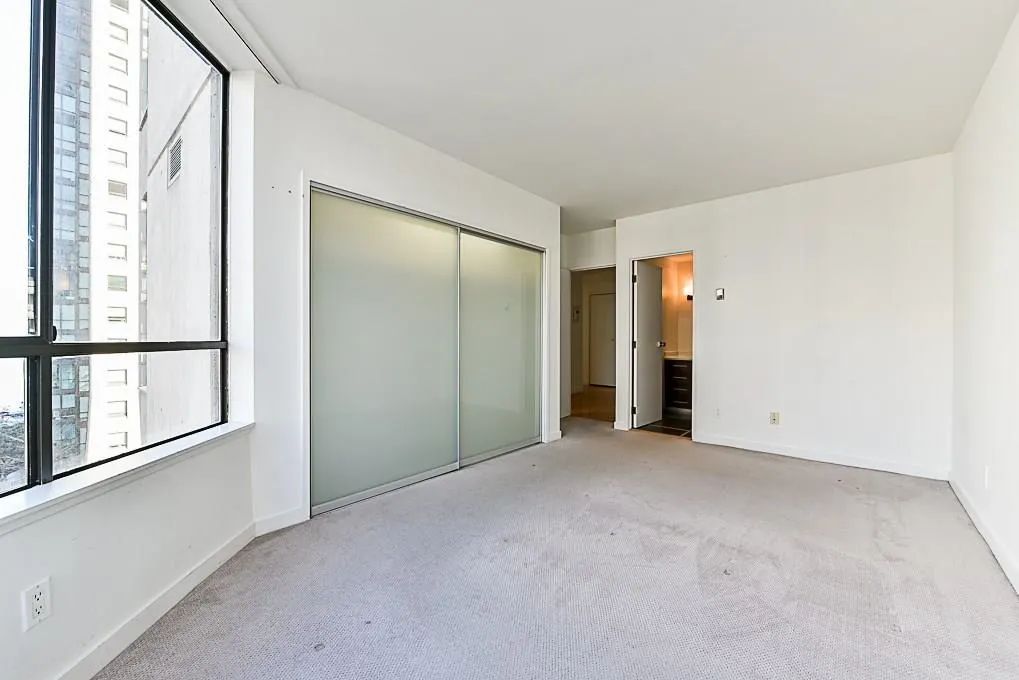 738 Broughton Street #501