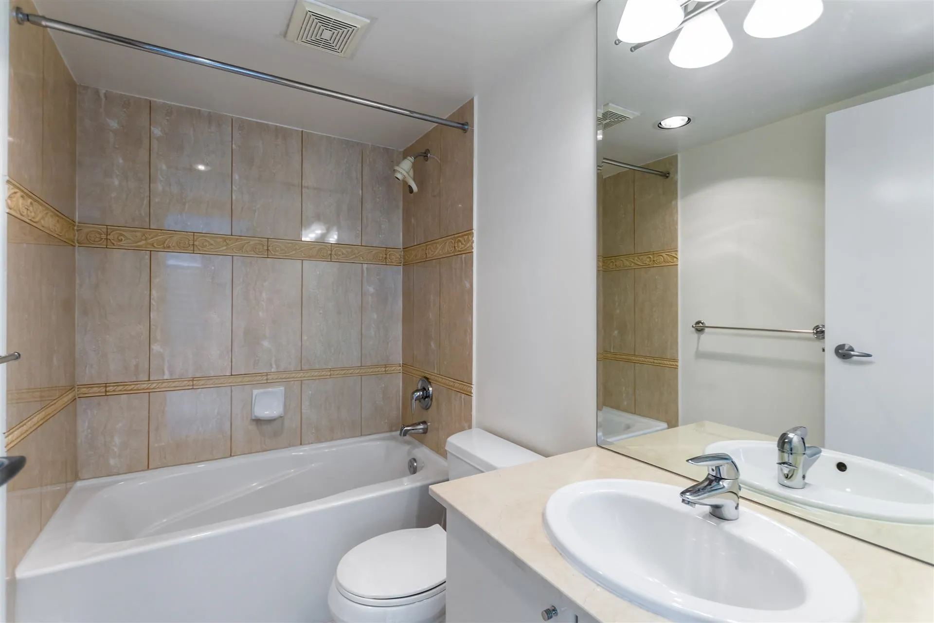 1328 W Pender Street #2206