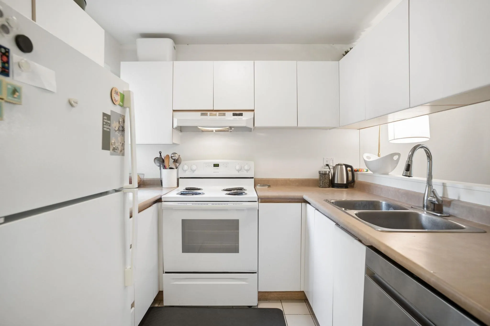 1230 Haro Street #216