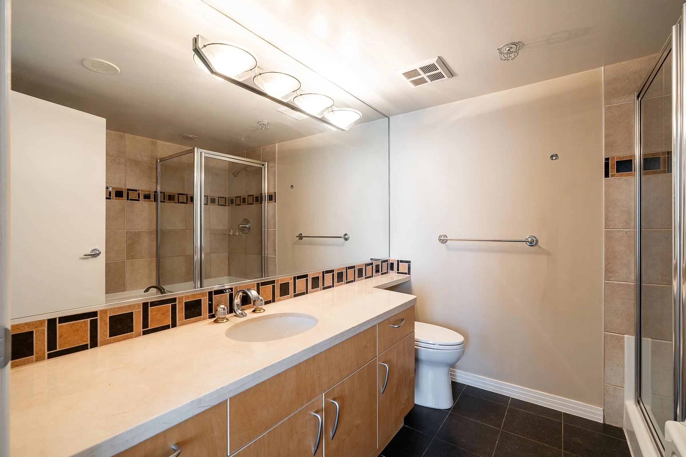 1199 Marinaside Crescent #2303