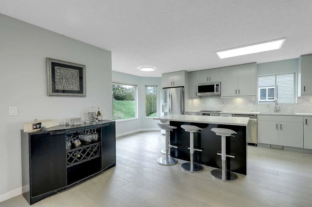 1140 Castle Crescent #208