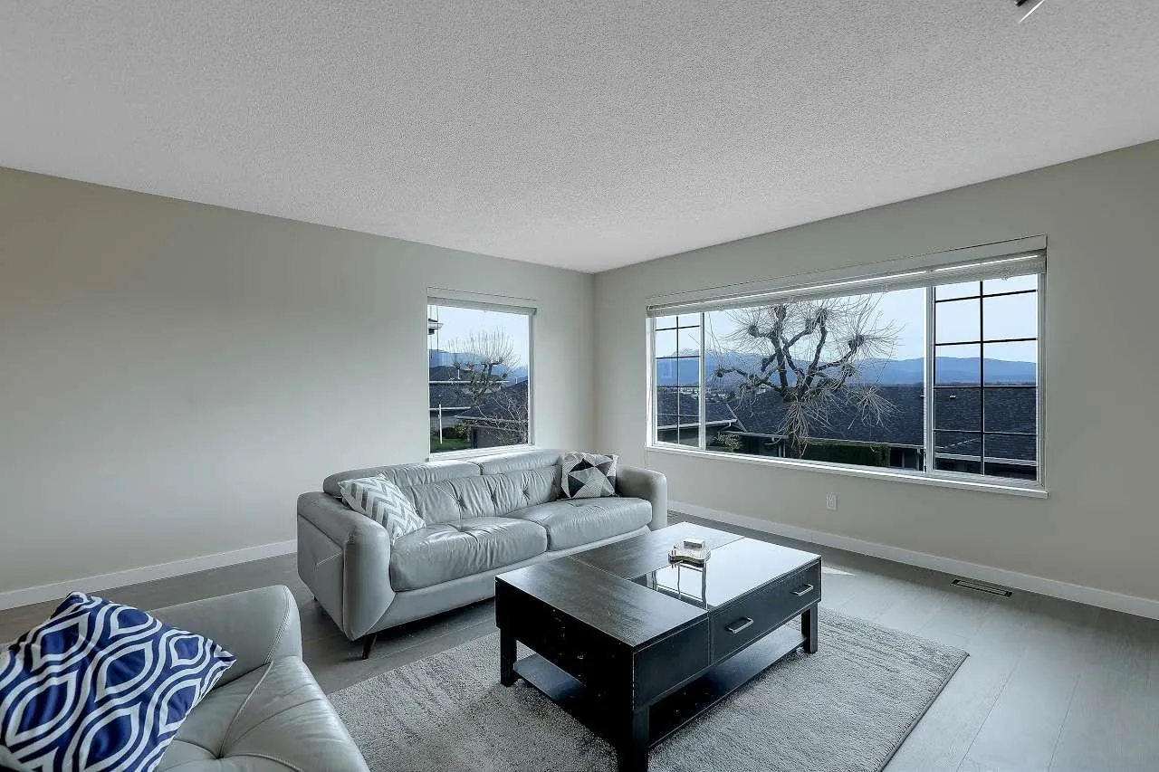 1140 Castle Crescent #208