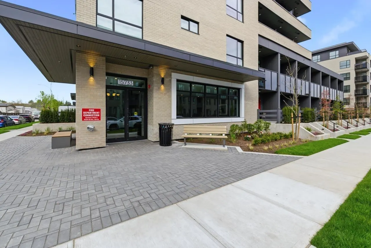 15733 85 Avenue #601