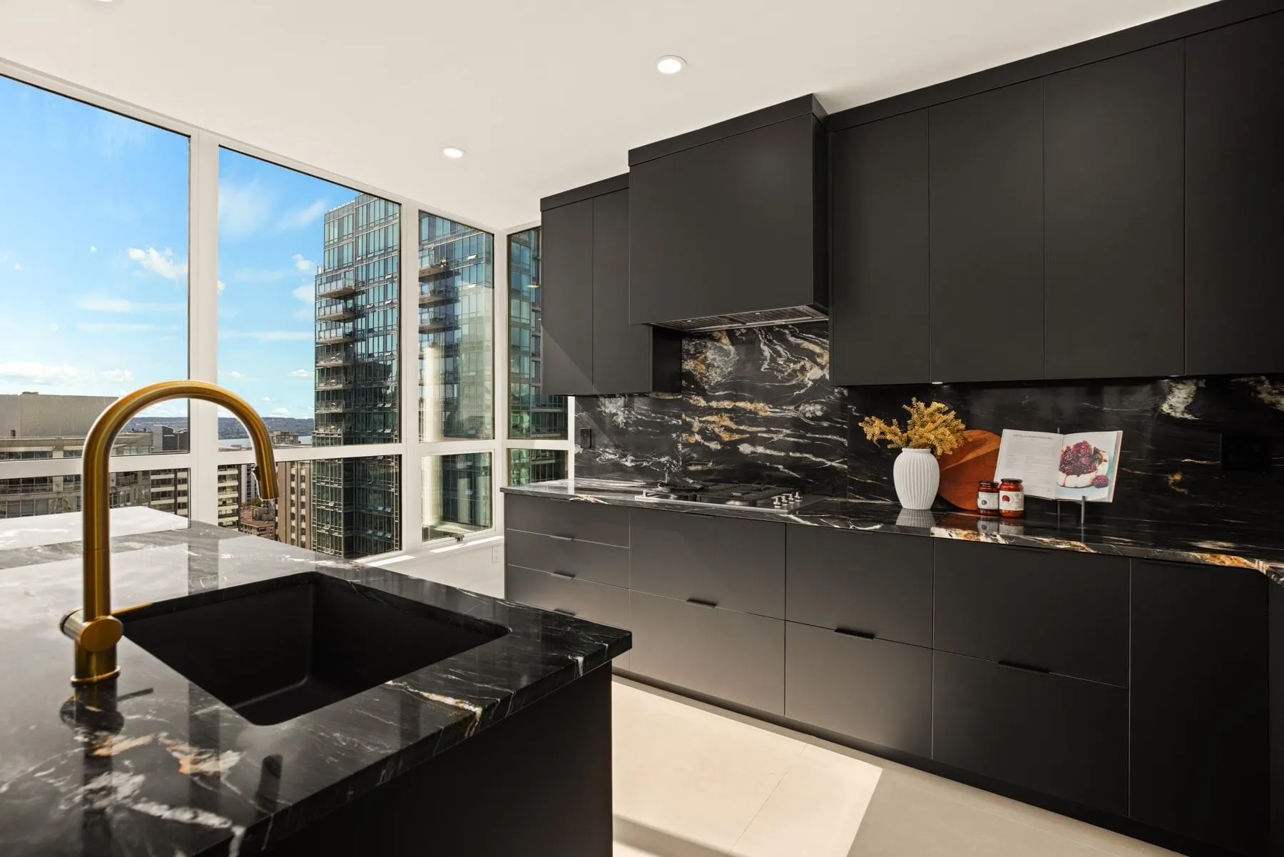 1239 W Georgia Street #2803