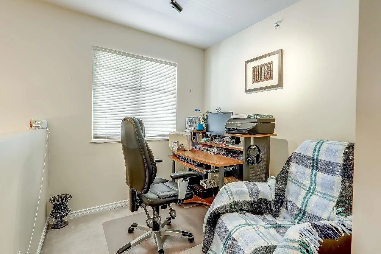 1108 Riverside Close #14