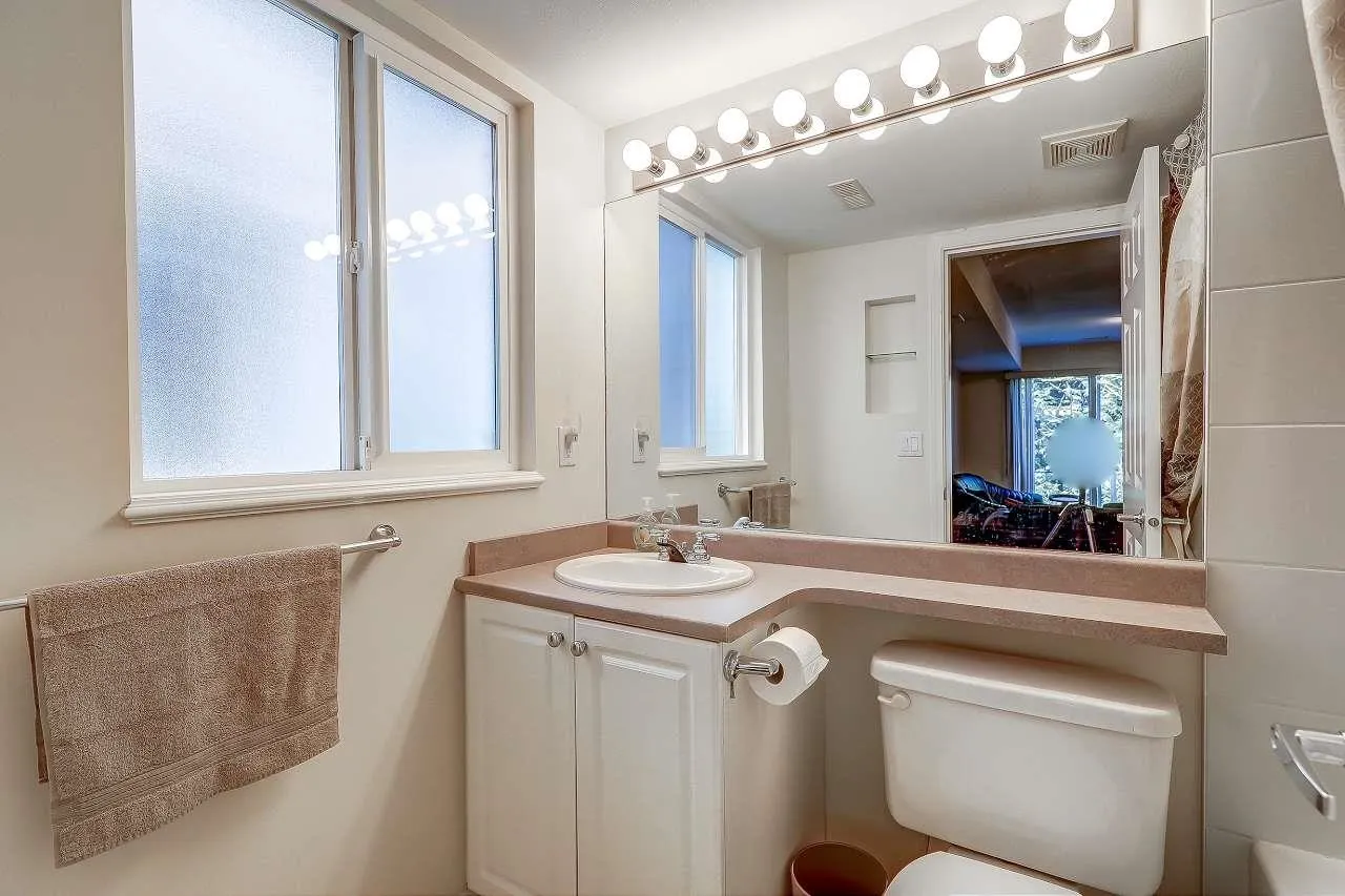 1108 Riverside Close #14
