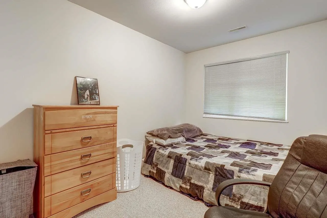 1108 Riverside Close #14