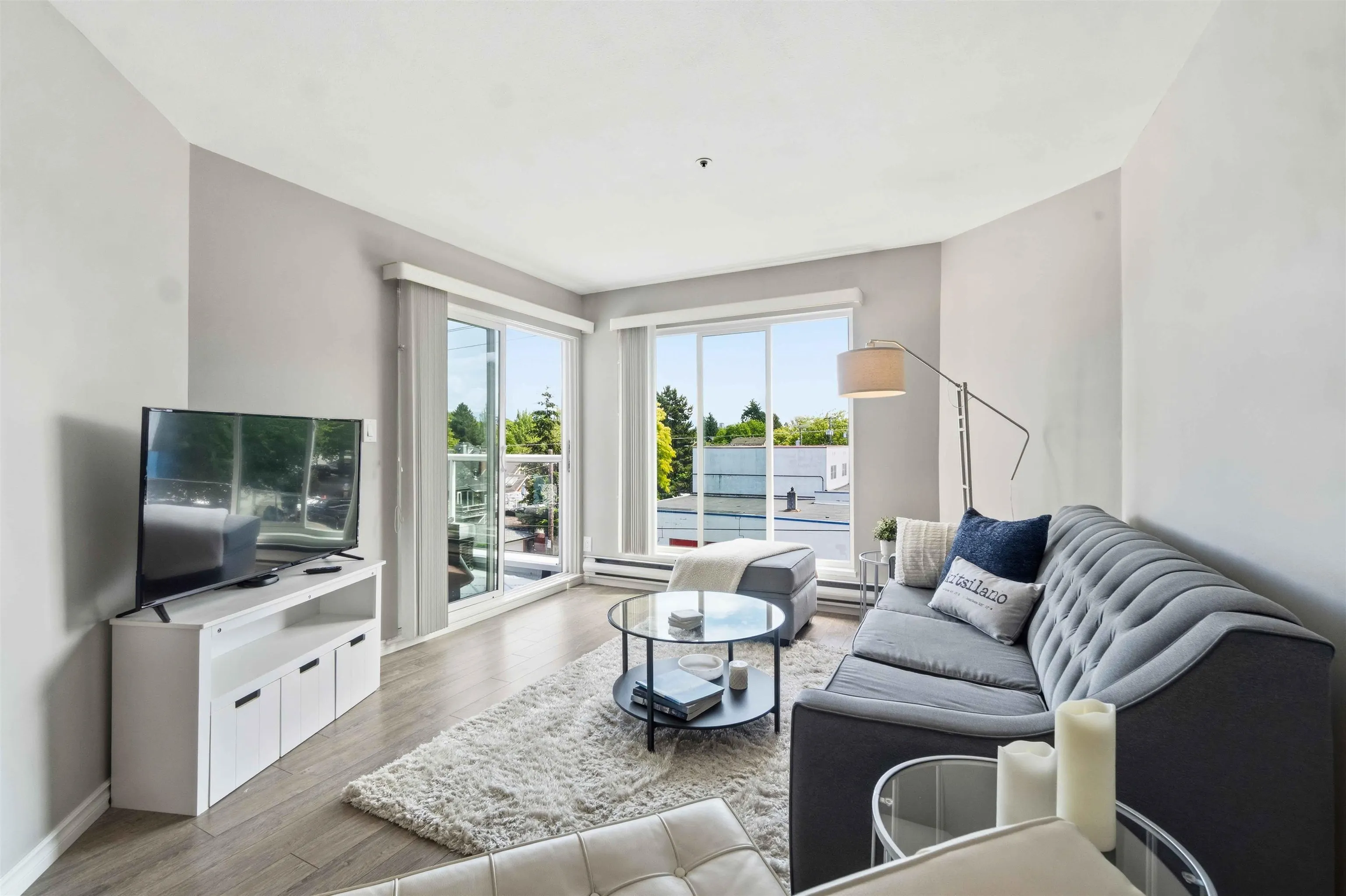 3505 W Broadway #402