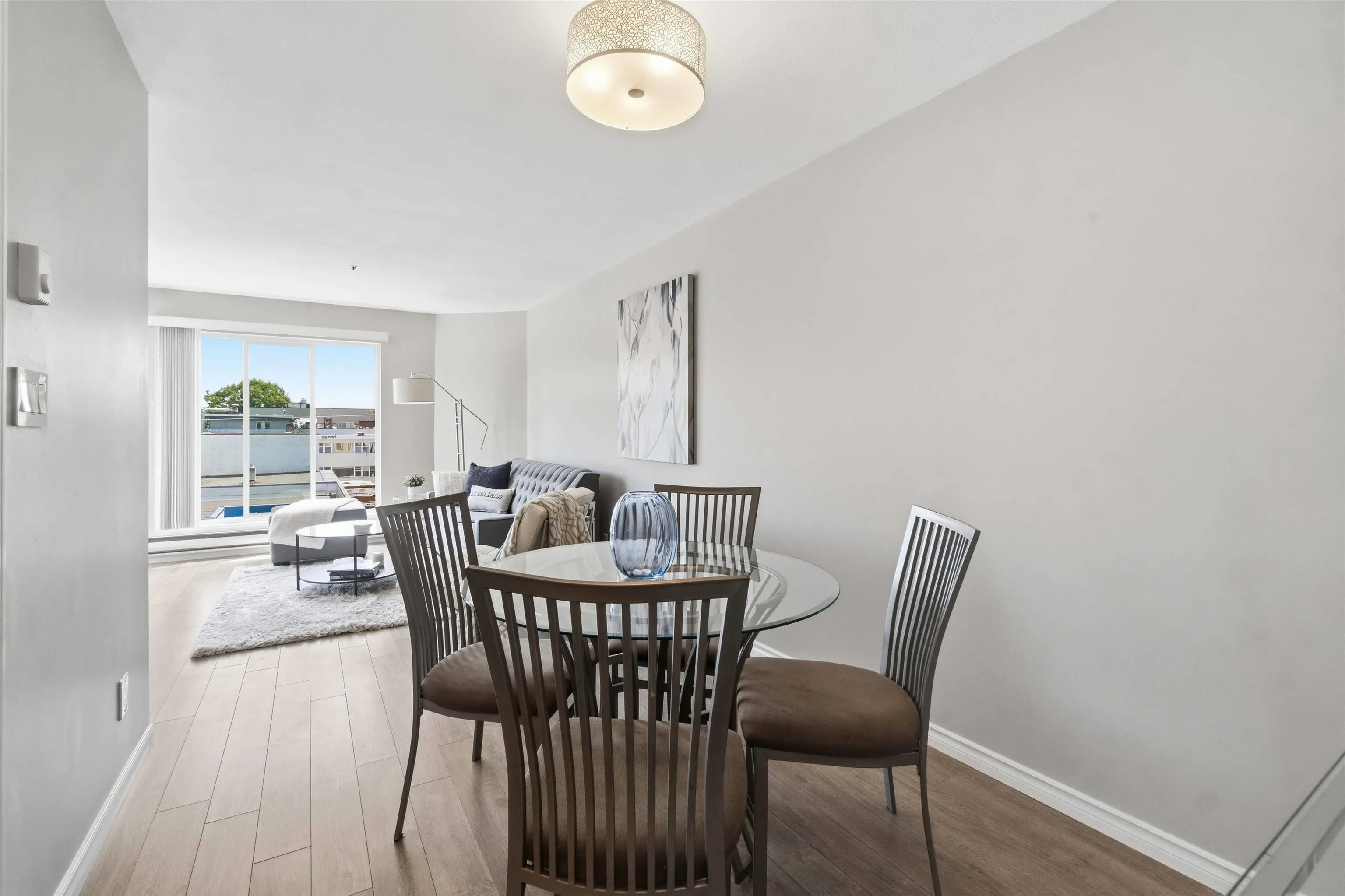 3505 W Broadway #402