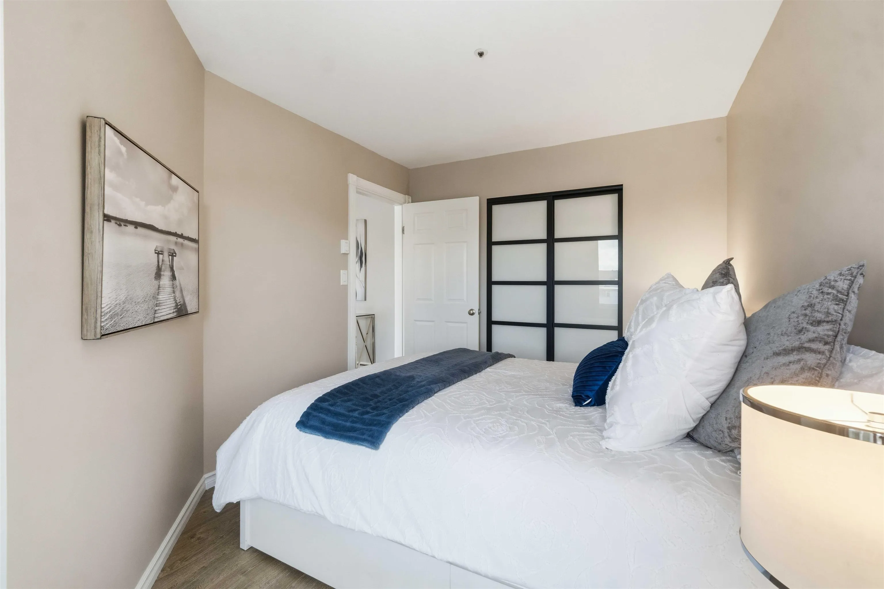 3505 W Broadway #402