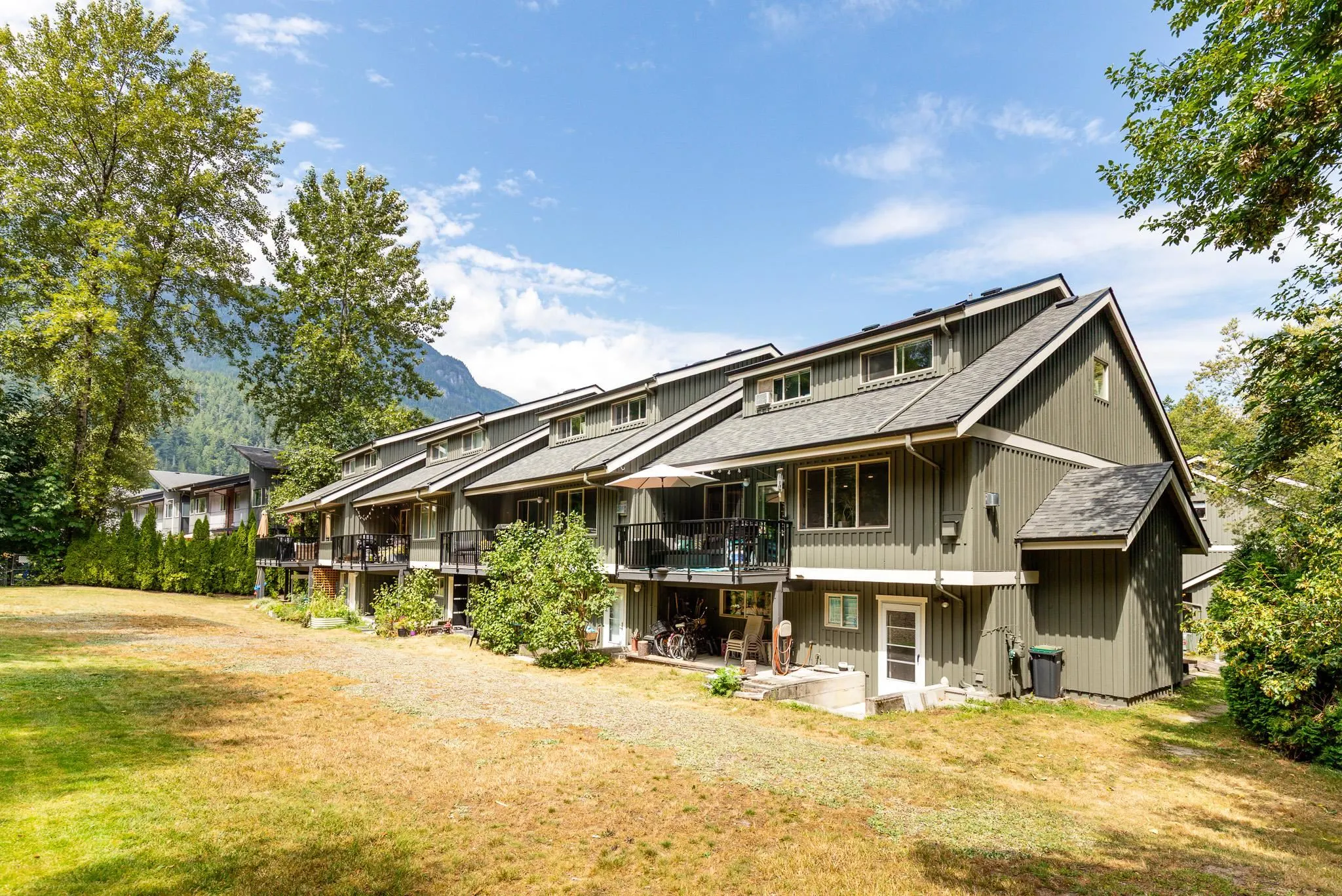 1158 Carmel Place #6
