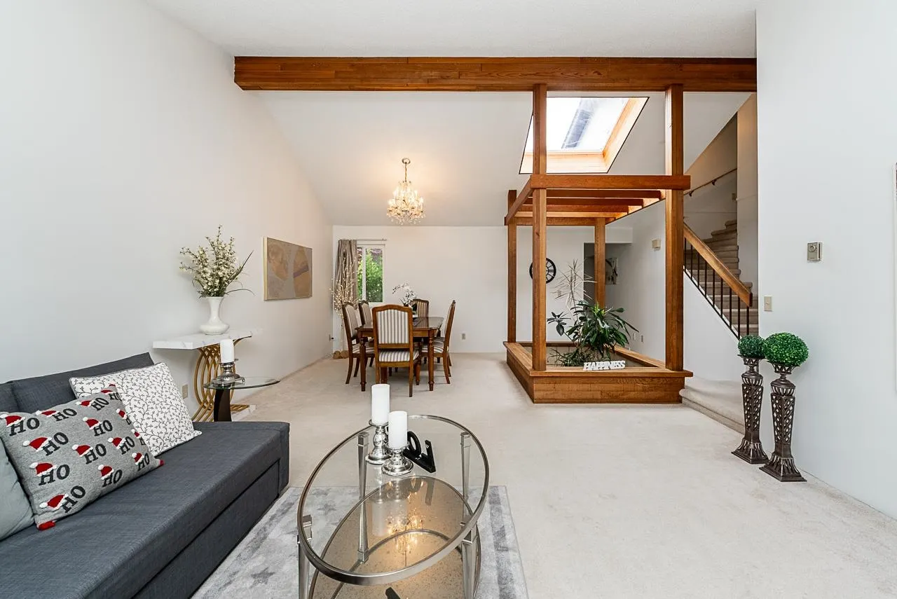 1205 Cypress Place