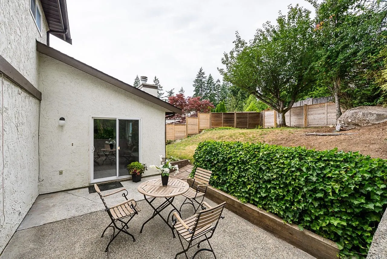 1205 Cypress Place