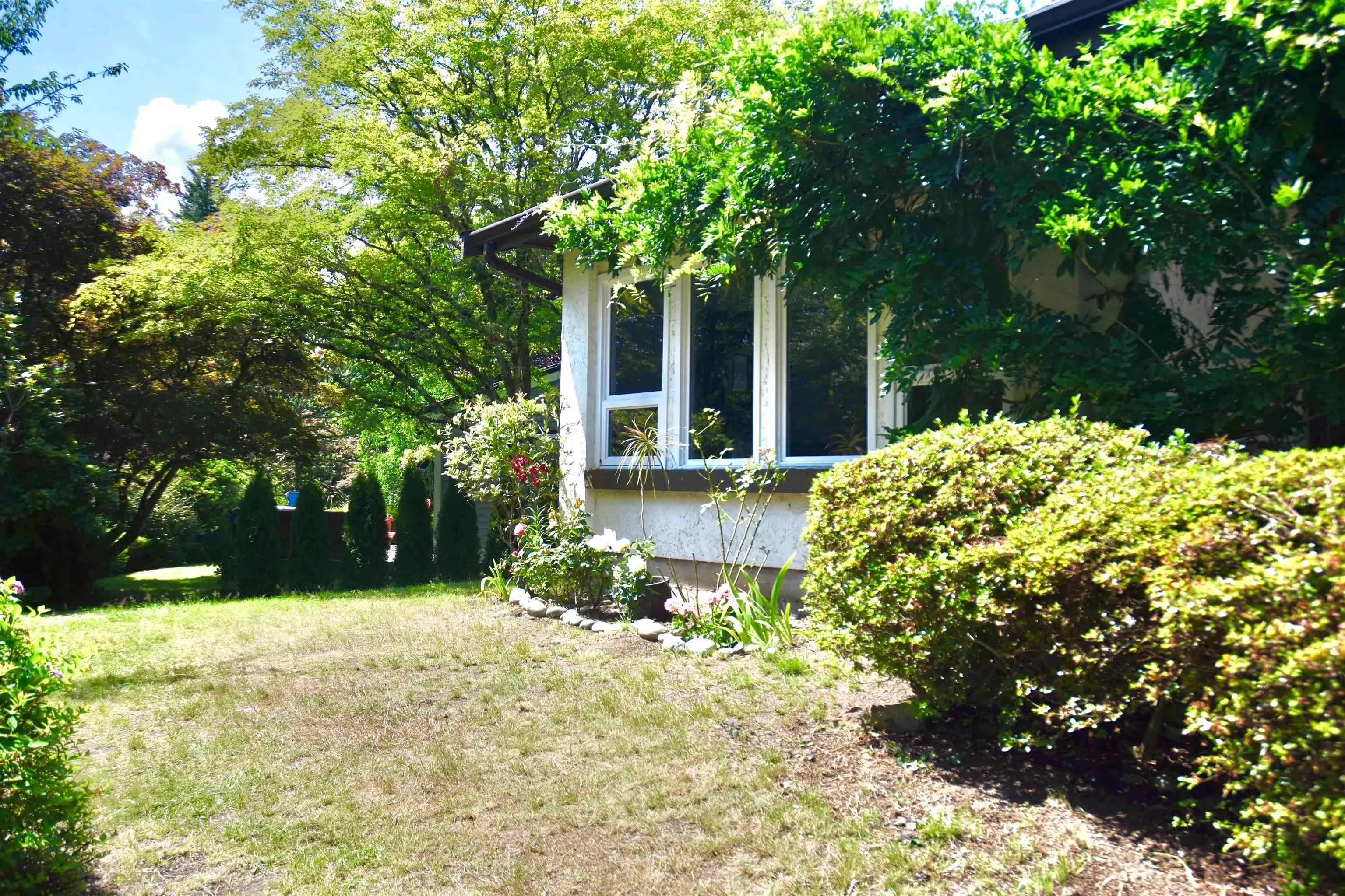 1205 Cypress Place
