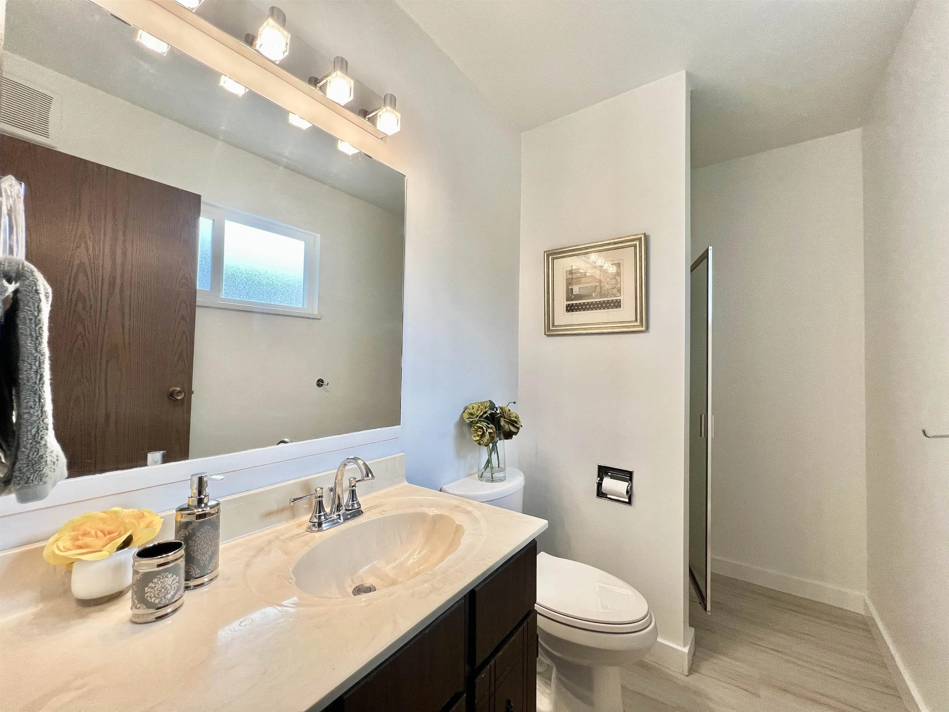 1205 Cypress Place