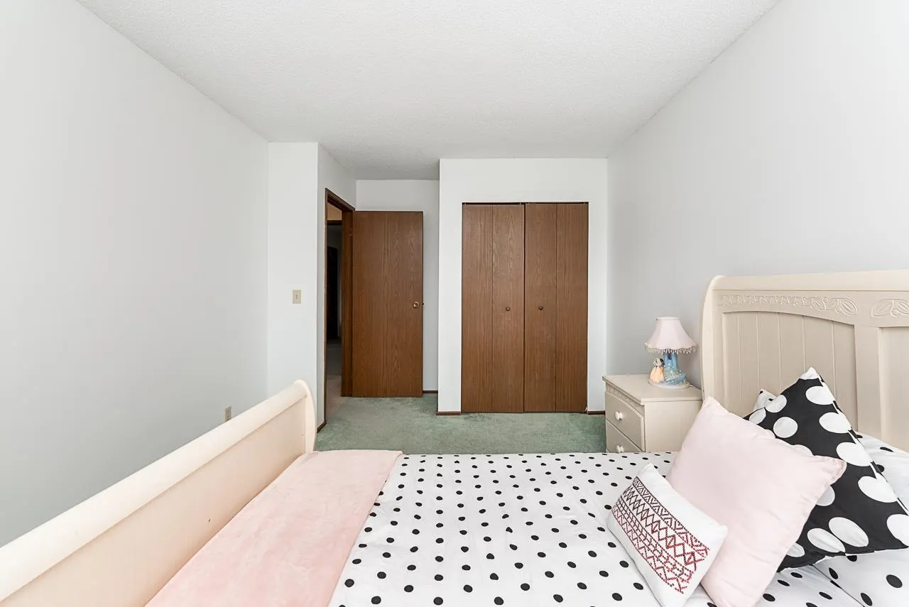 1205 Cypress Place