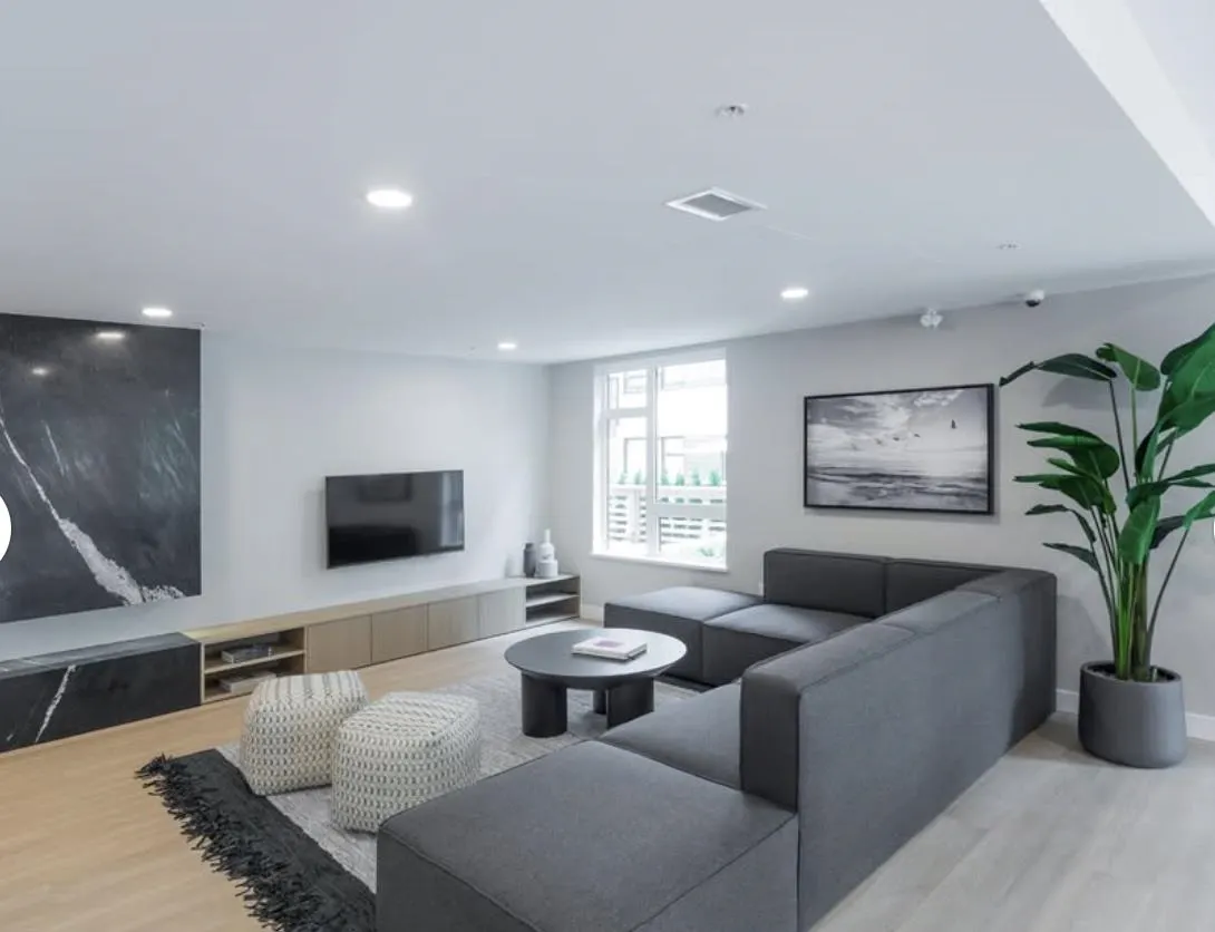 3018 St George Street #107
