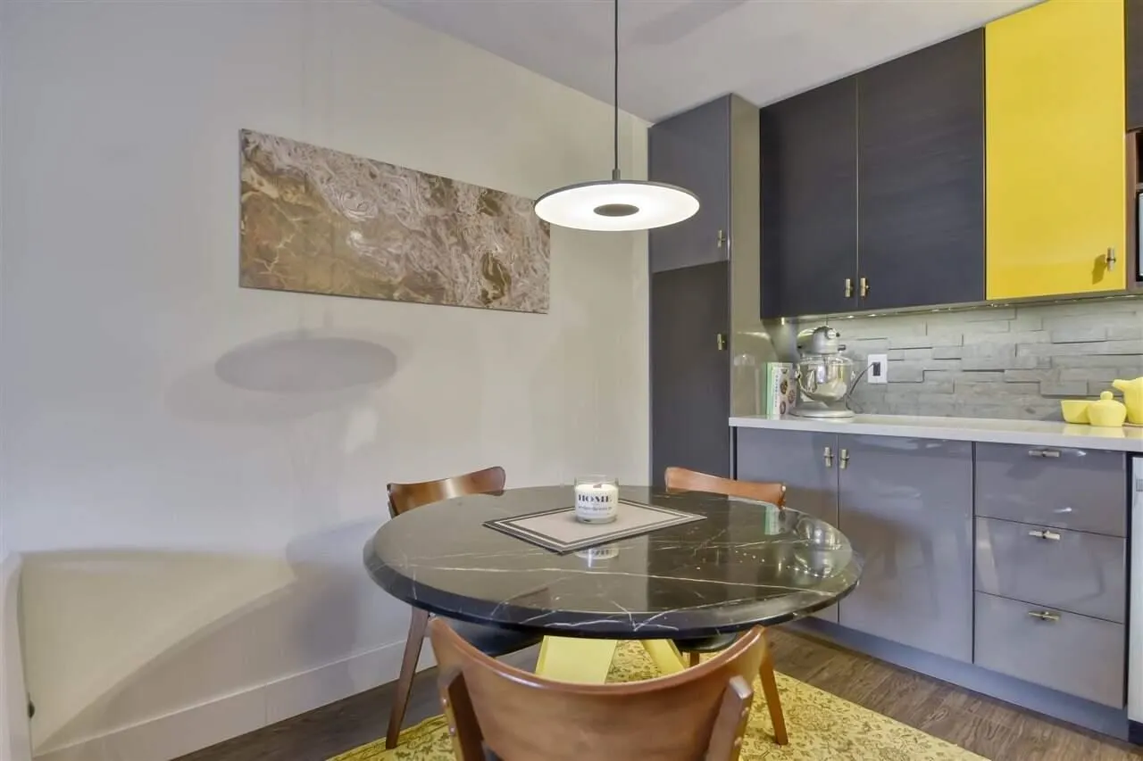 2885 Spruce Street #205
