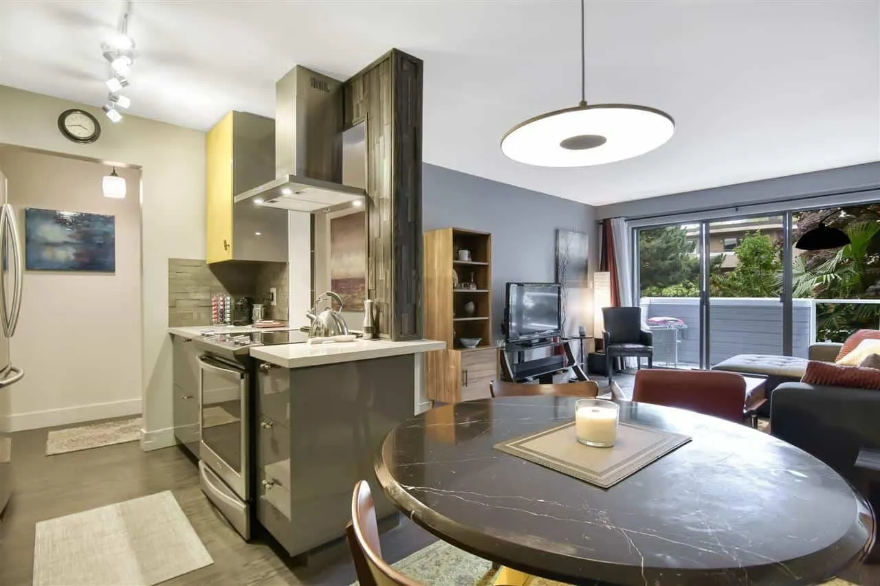 2885 Spruce Street #205